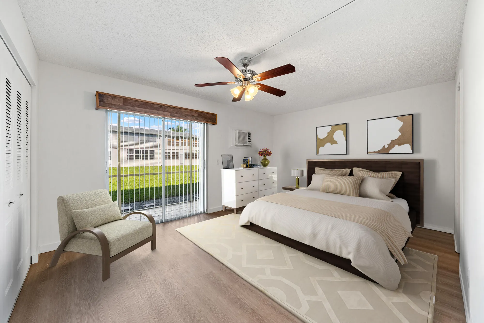Property Slideshow image 23 of 31 | 419 chatham u, West Palm Beach, FL, 33417