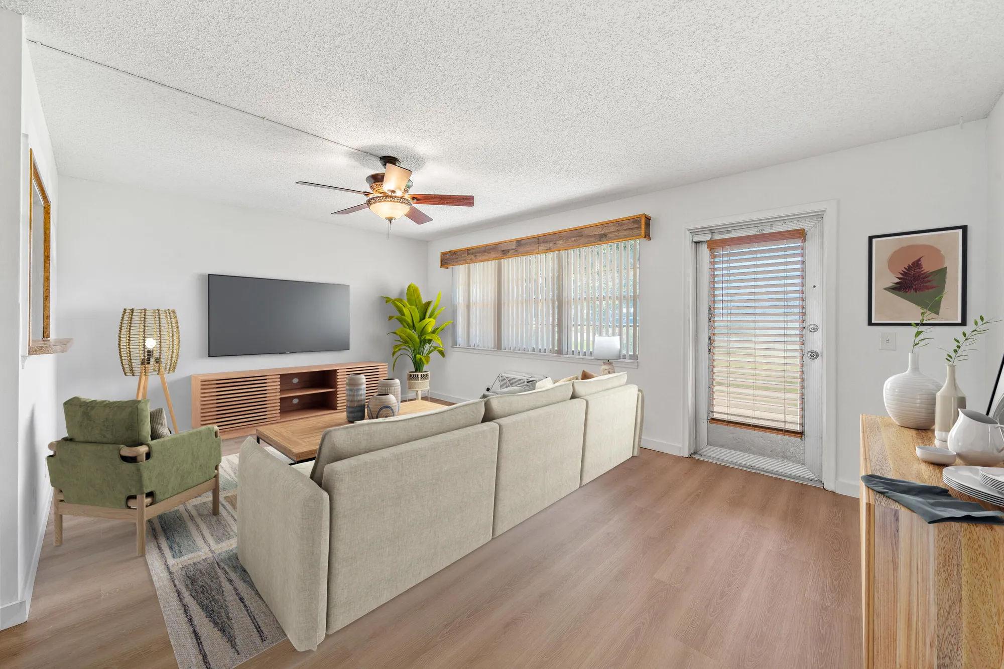 Property Slideshow image 16 of 31 | 419 chatham u, West Palm Beach, FL, 33417