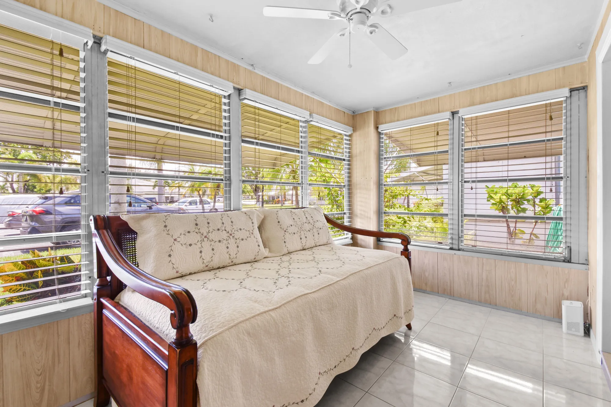 Property Slideshow image 9 of 36 | 1097 circle ter c, Delray Beach, FL, 33445