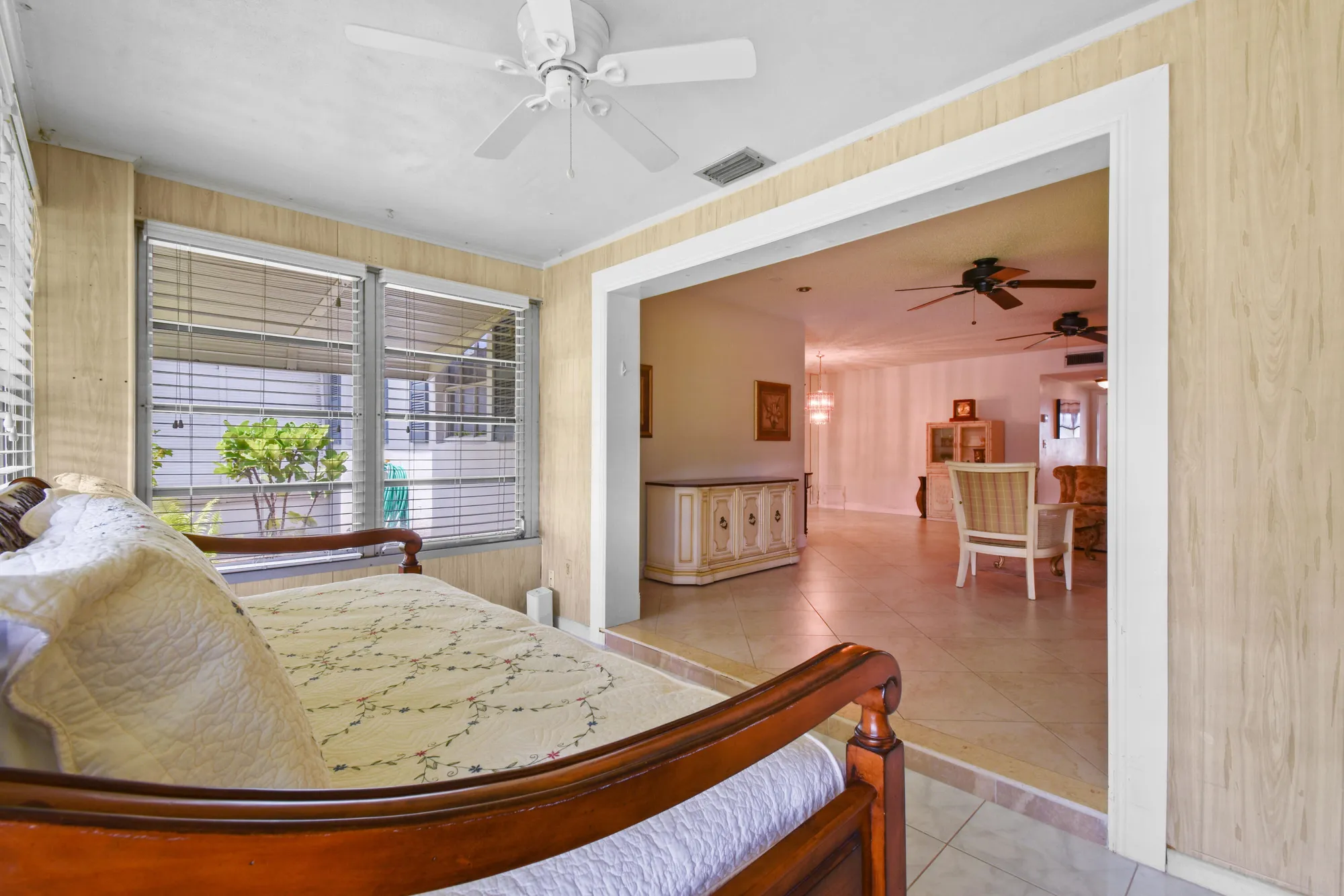 Property Slideshow image 10 of 36 | 1097 circle ter c, Delray Beach, FL, 33445