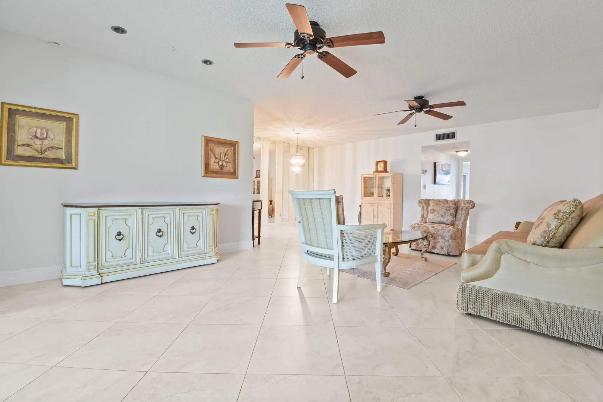 Property Slideshow image 5 of 36 | 1097 circle ter c, Delray Beach, FL, 33445
