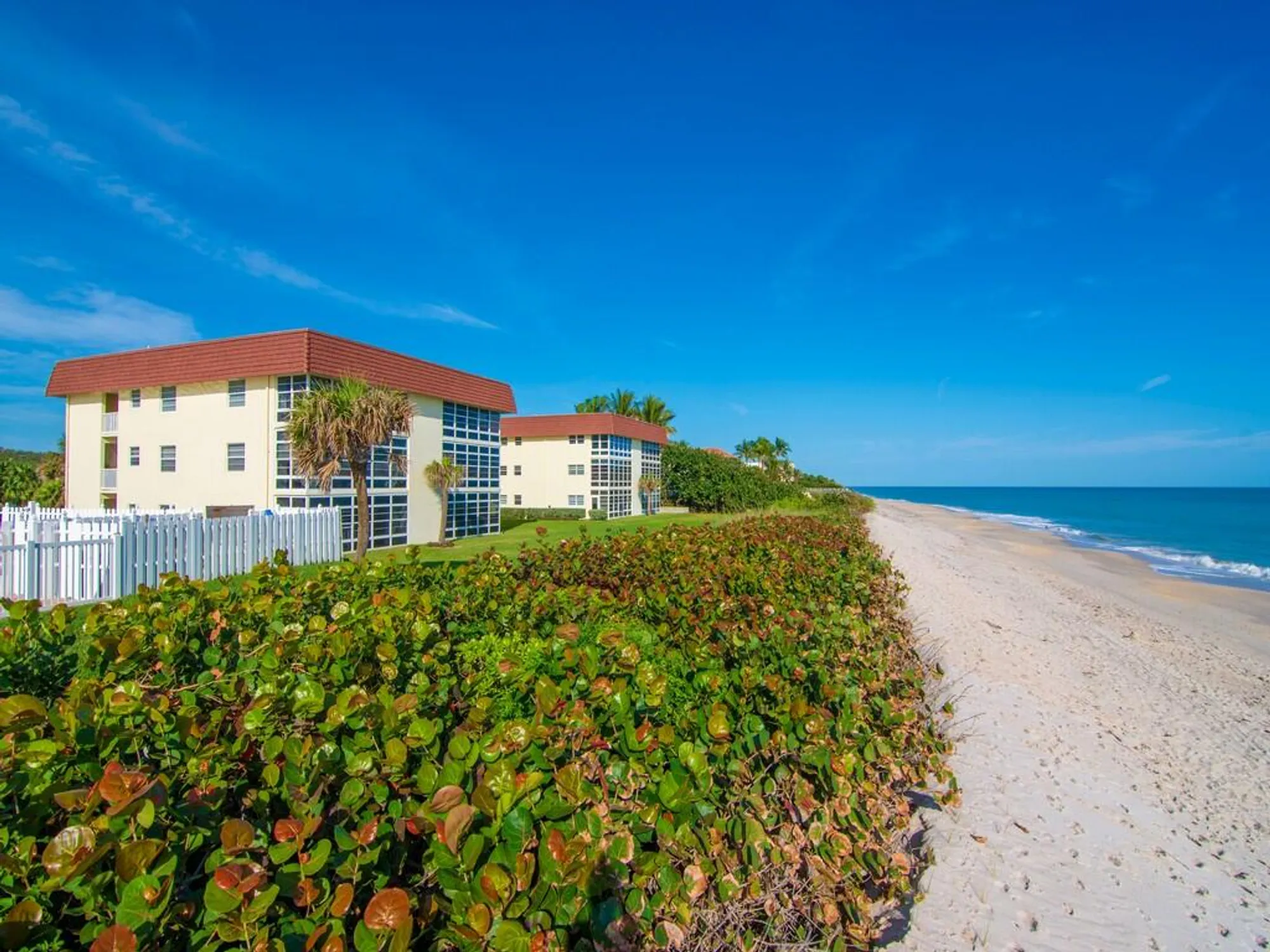 Property Slideshow image 36 of 41 | 5400 highway a1a d8, Vero Beach, FL, 32963