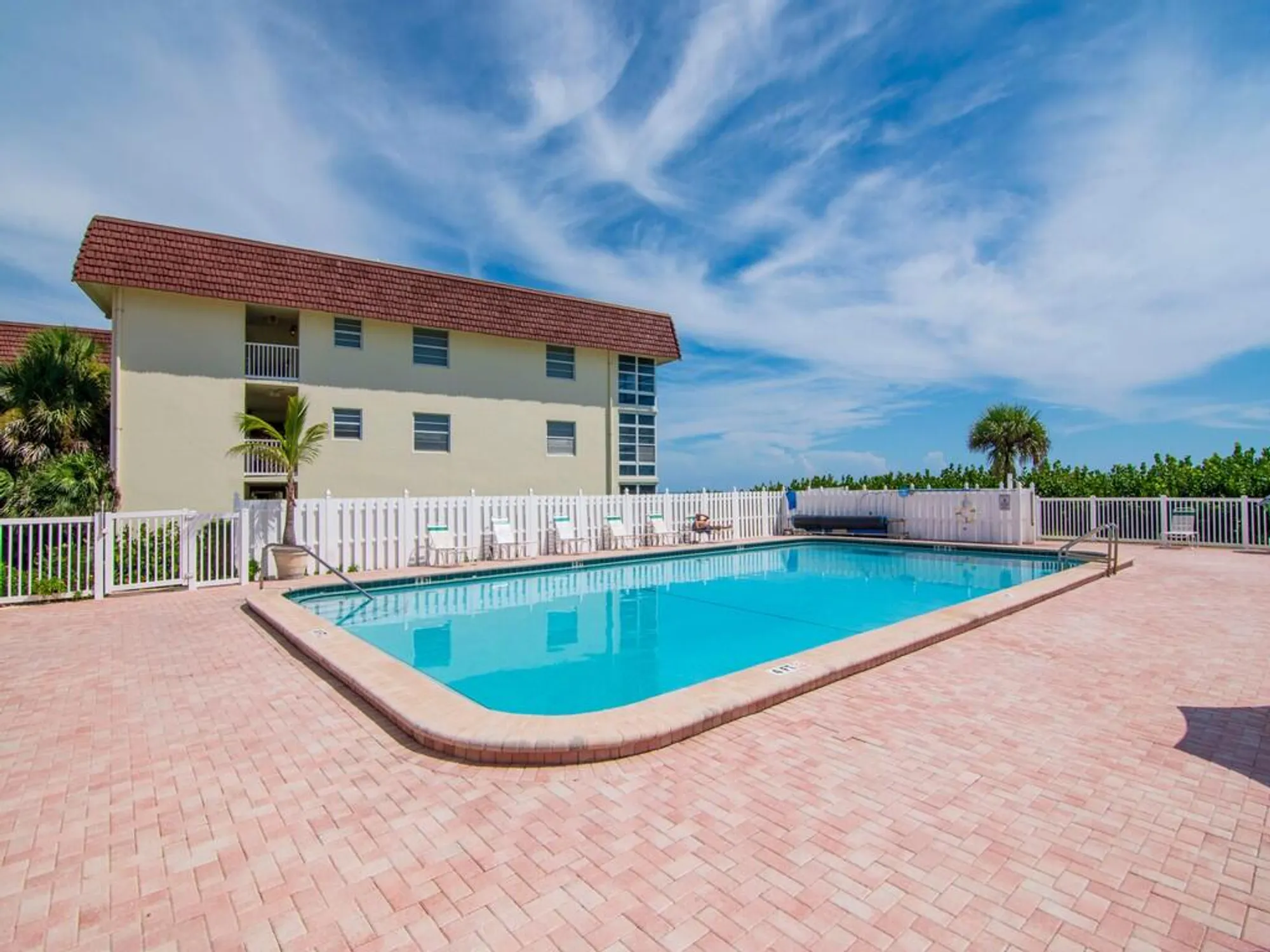 Property Slideshow image 24 of 41 | 5400 highway a1a d8, Vero Beach, FL, 32963