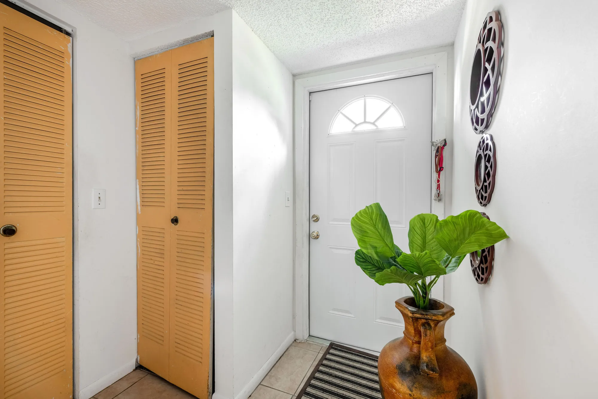 Property Slideshow image 1 of 30 | 150 lake meryl dr apt 143, West Palm Beach, FL, 33411