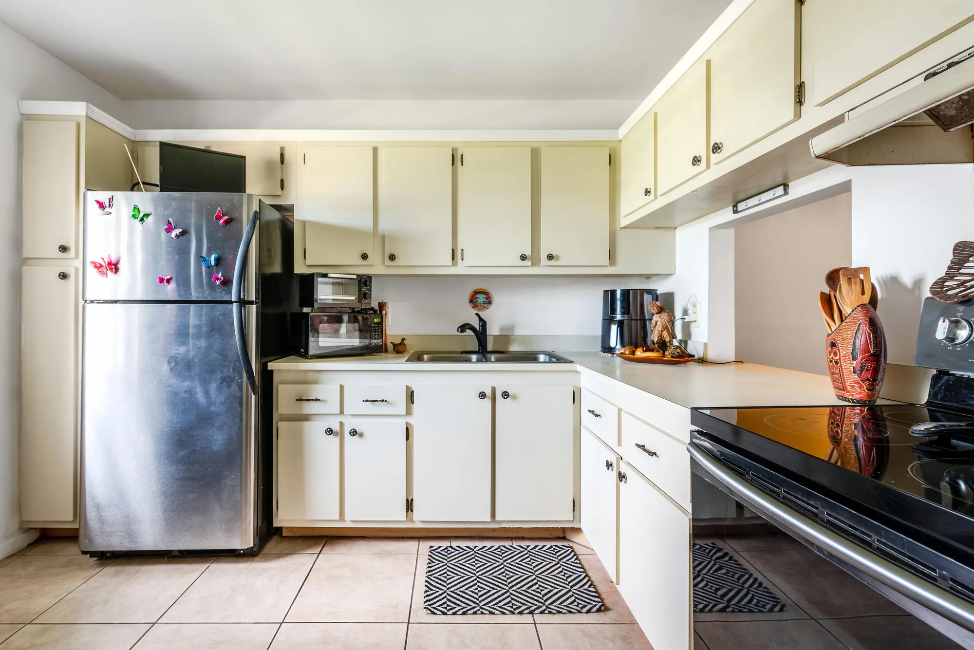 Property Slideshow image 3 of 30 | 150 lake meryl dr apt 143, West Palm Beach, FL, 33411