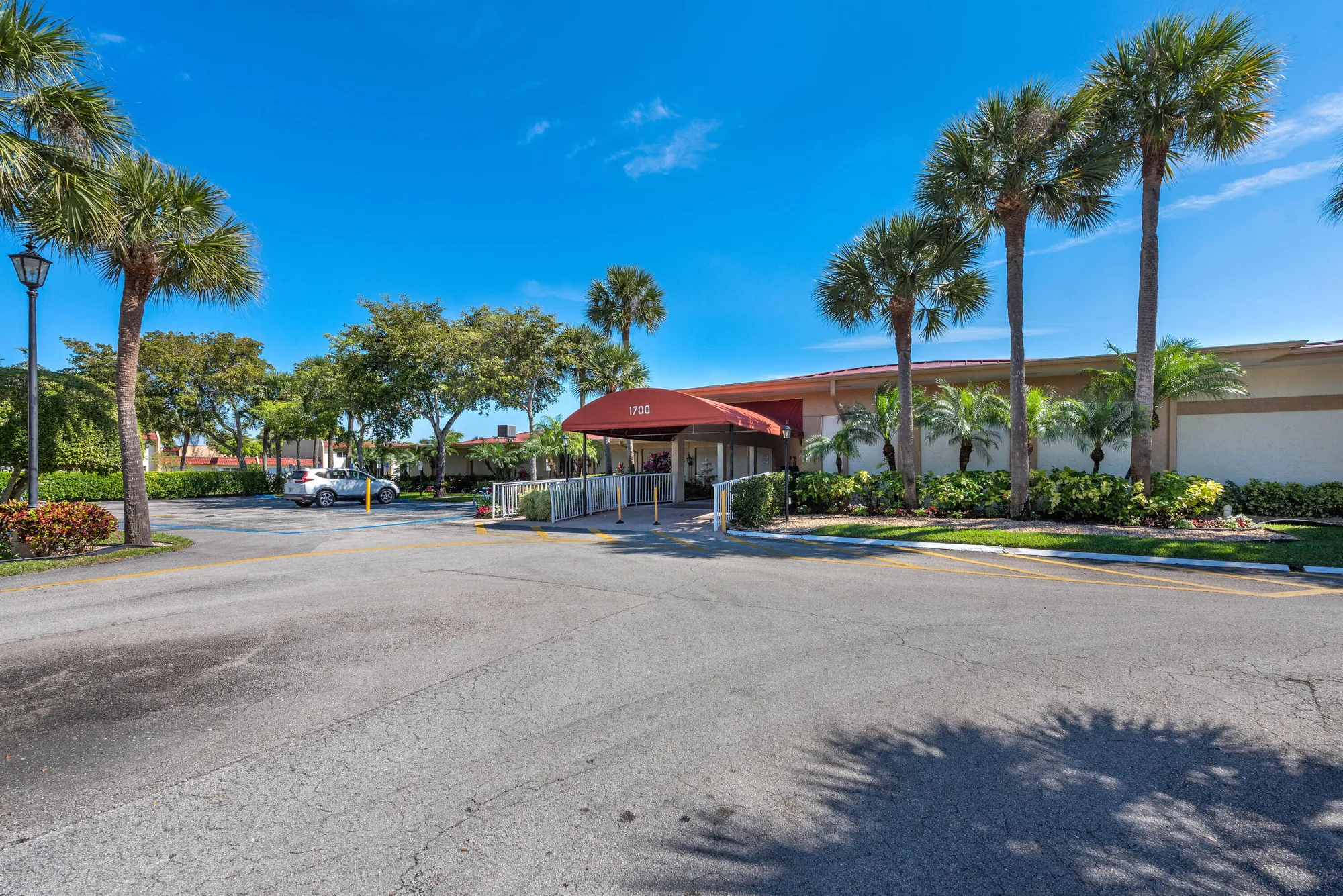 Property Slideshow image 28 of 30 | 150 lake meryl dr apt 143, West Palm Beach, FL, 33411