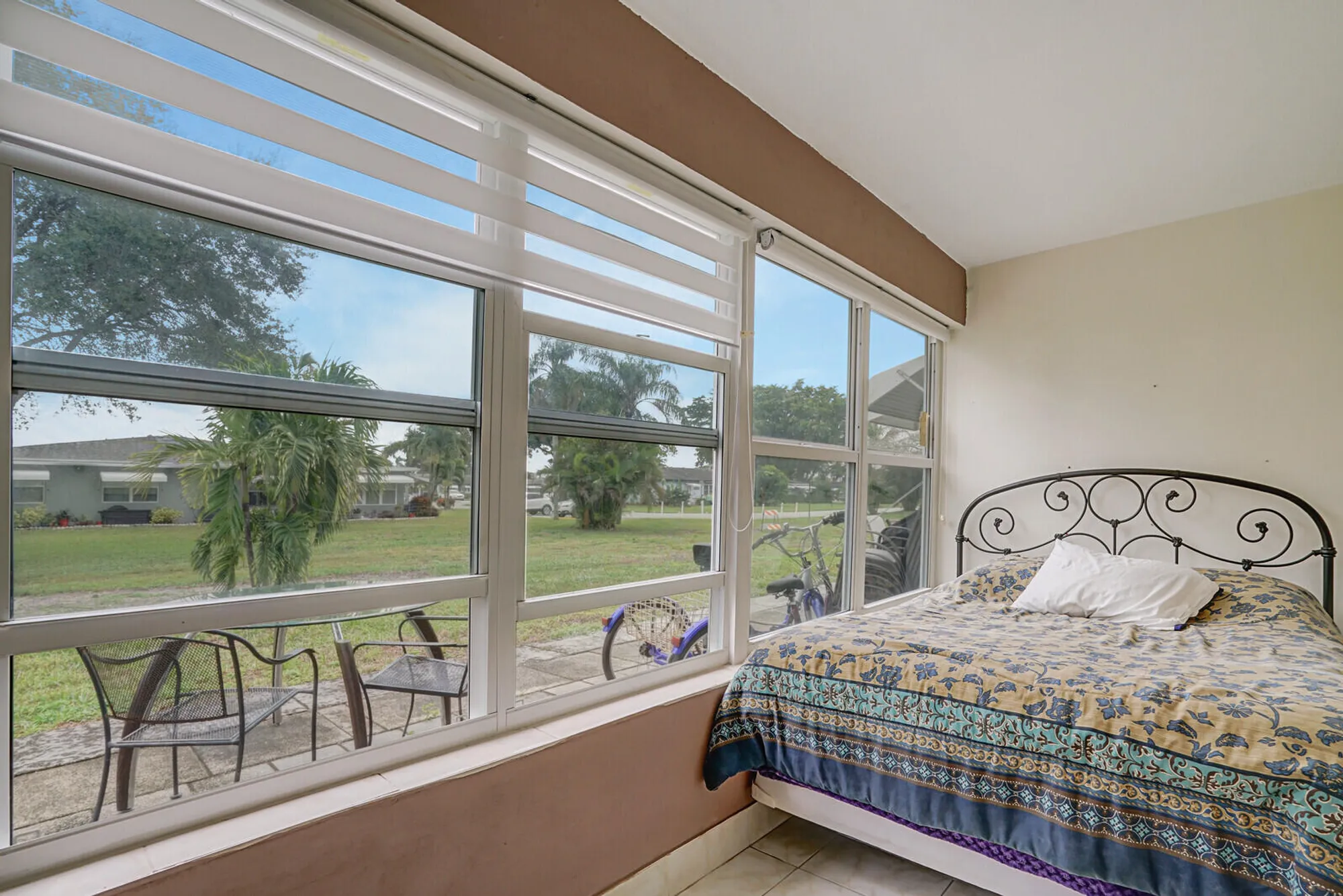 Property Slideshow image 23 of 26 | 902 south dr c, Delray Beach, FL, 33445
