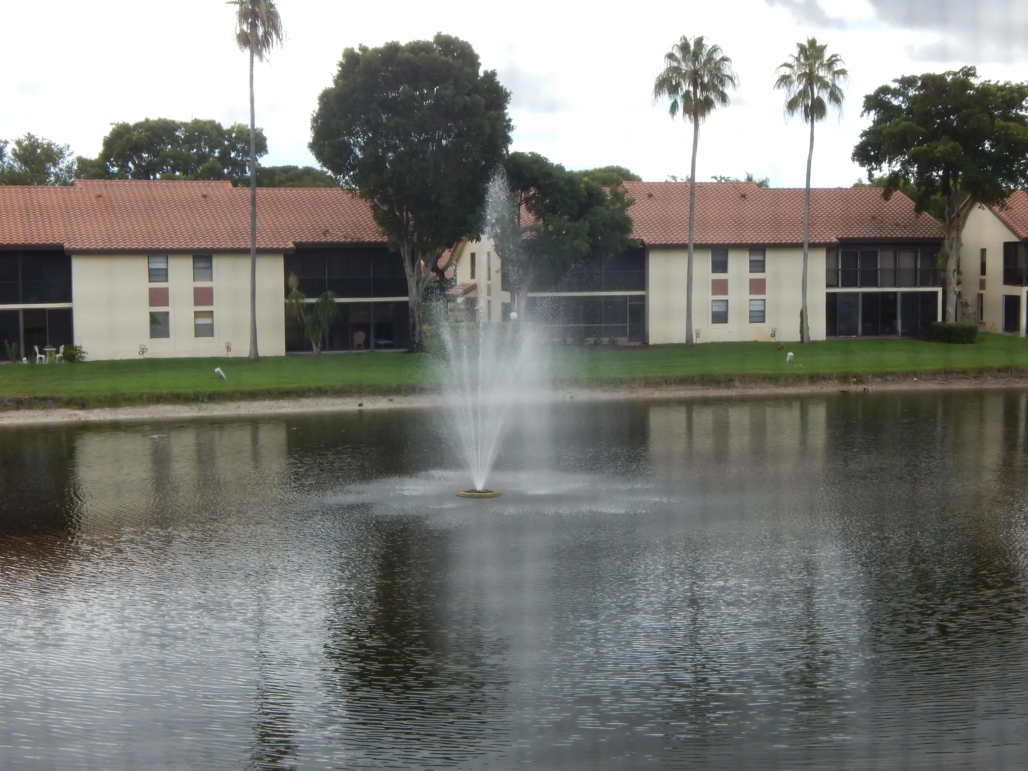 Property Slideshow image 23 of 25 | 10279 n circle lake dr 202, Boynton Beach, FL, 33437