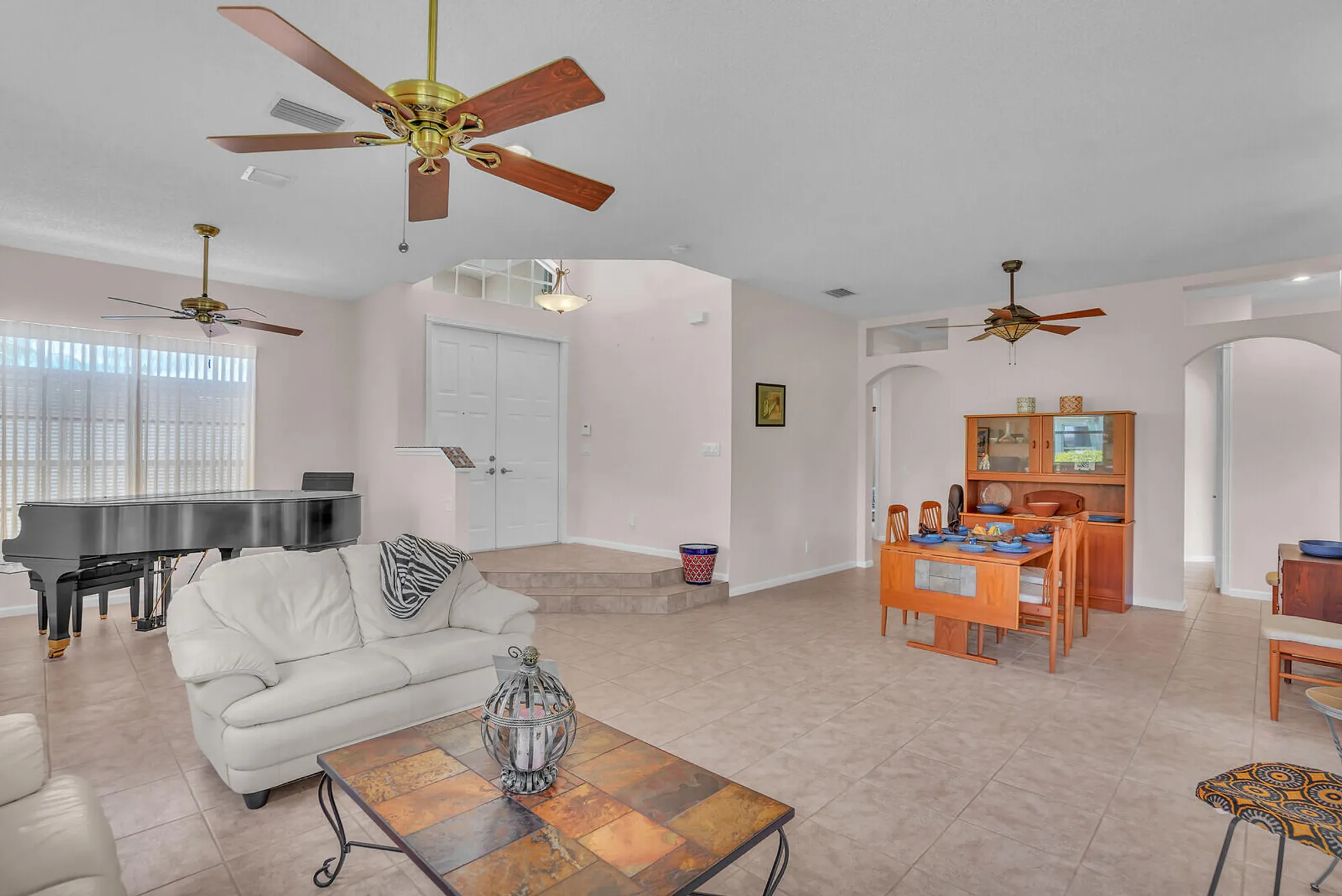 Property Slideshow image 13 of 51 | 6674 jog palm dr, Boynton Beach, FL, 33437