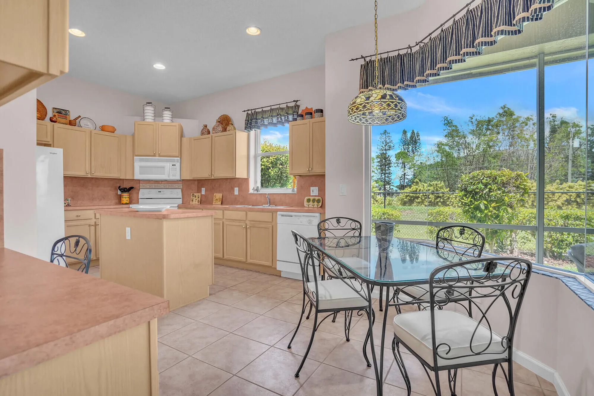 Property Slideshow image 30 of 51 | 6674 jog palm dr, Boynton Beach, FL, 33437
