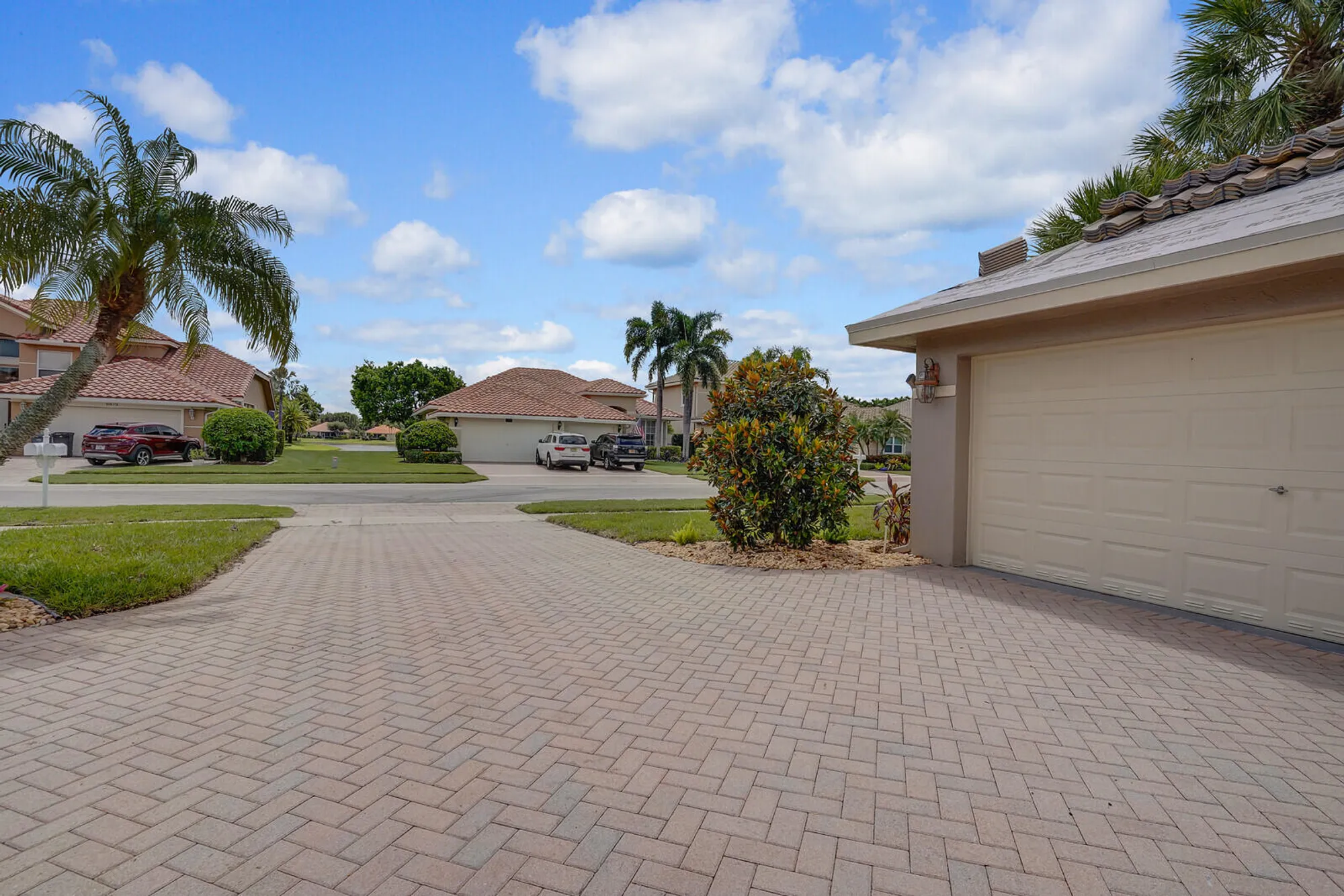 Property Slideshow image 5 of 51 | 6674 jog palm dr, Boynton Beach, FL, 33437