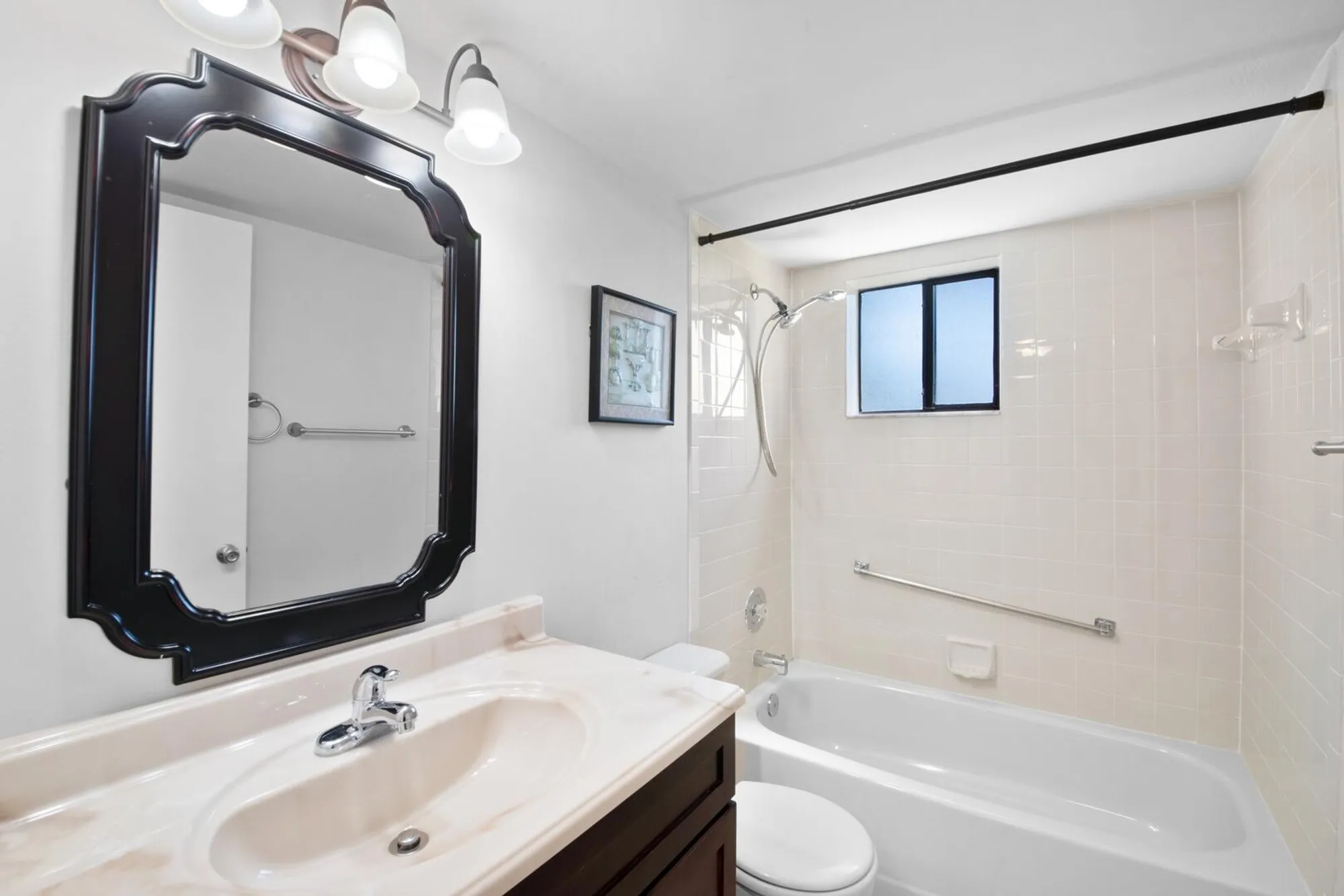 Property Slideshow image 11 of 20 | 5310 las verdes cir 118, Delray Beach, FL, 33484