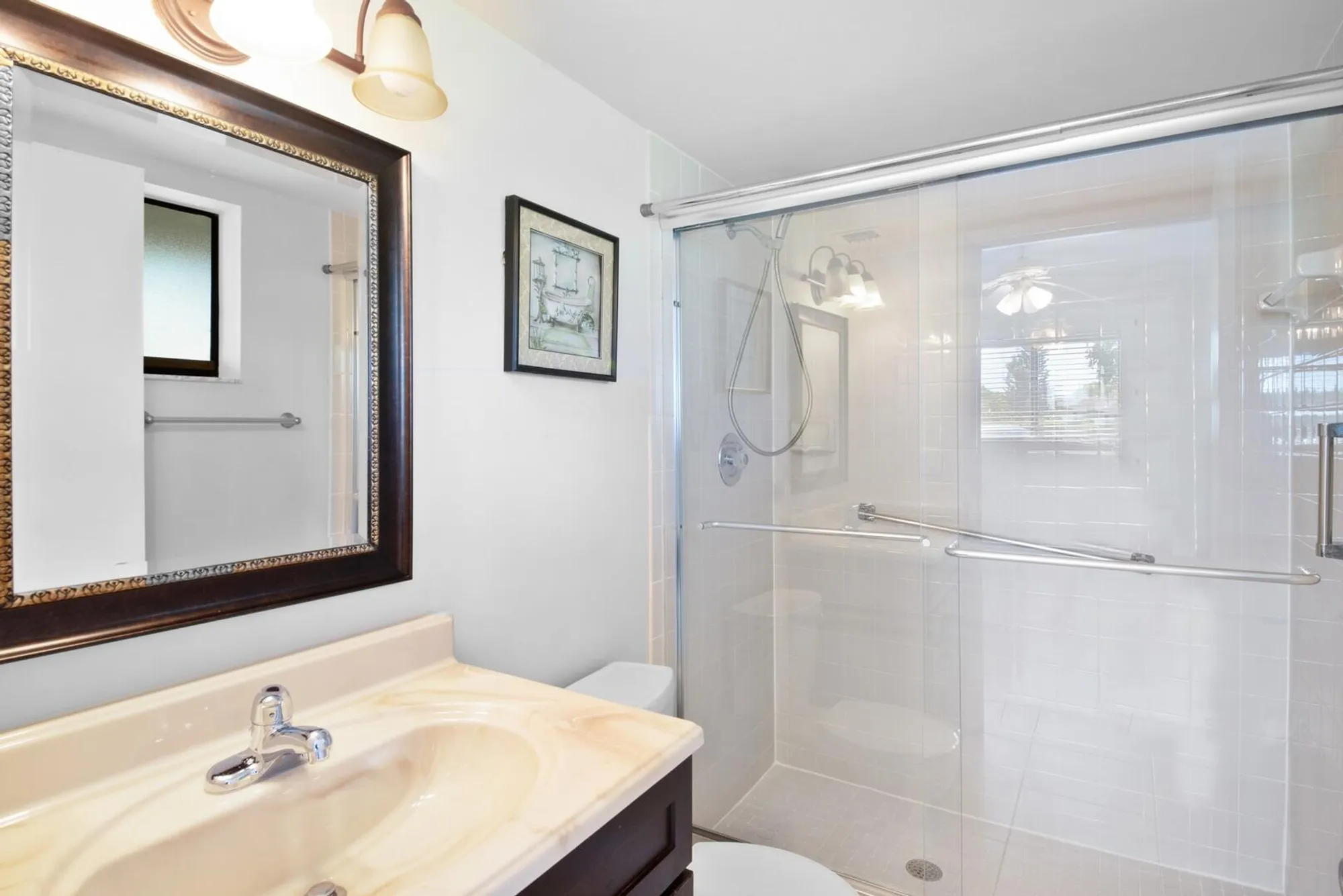 Property Slideshow image 9 of 20 | 5310 las verdes cir 118, Delray Beach, FL, 33484