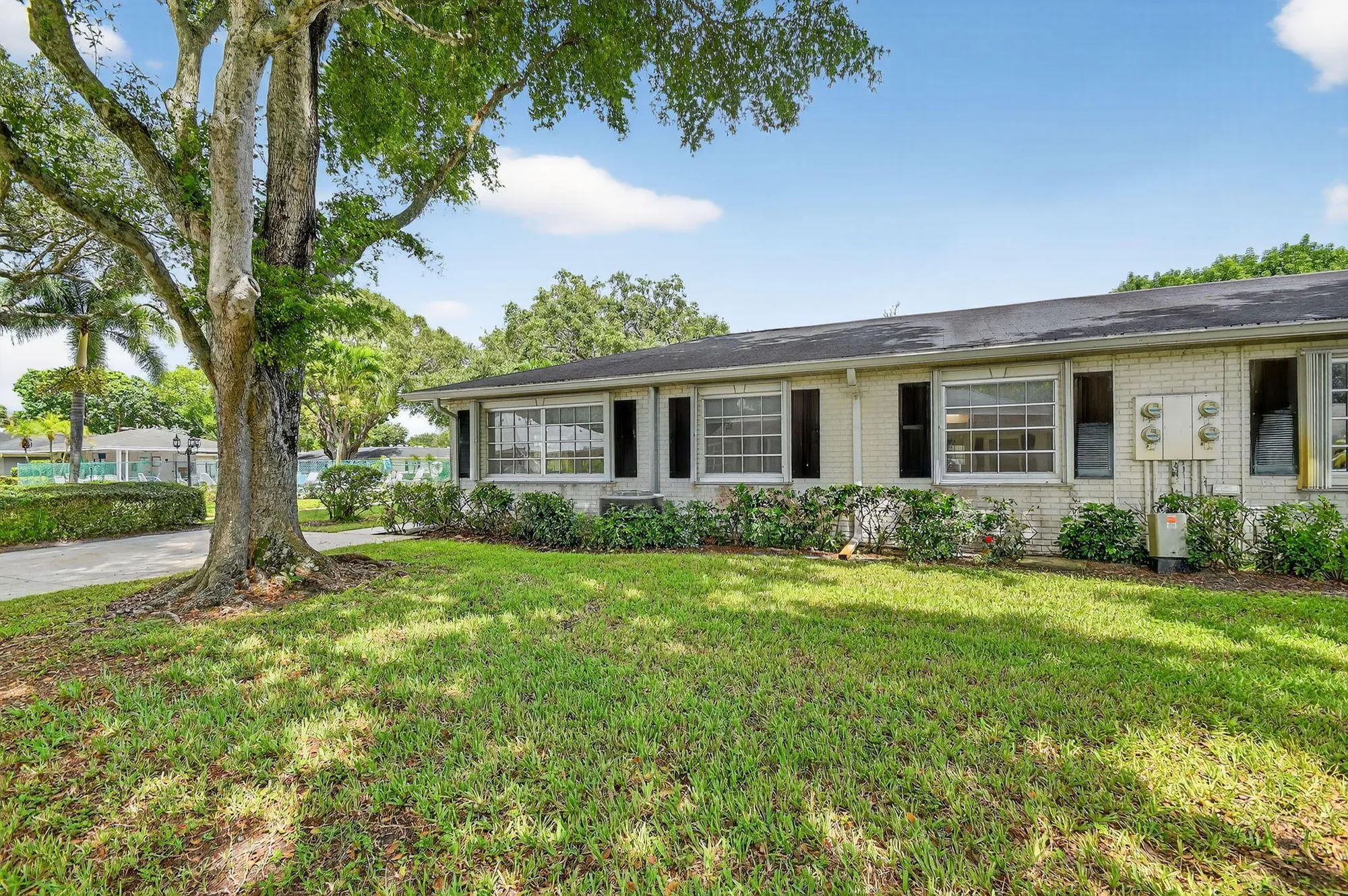 Property Slideshow image 4 of 37 | 10138 45th ter, Boynton Beach, FL, 33436