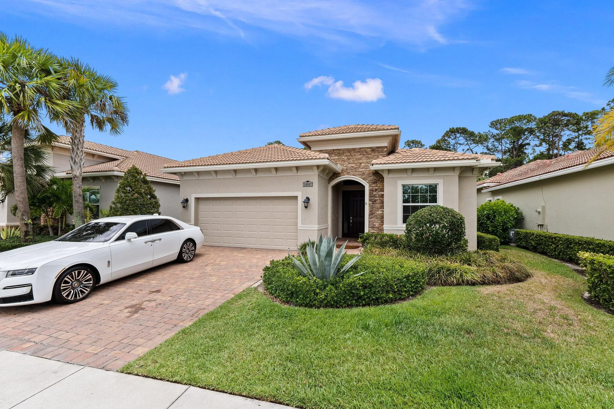 Property Slideshow image 4 of 64 | 10997 sw visconti way, Port Saint Lucie, FL, 34986