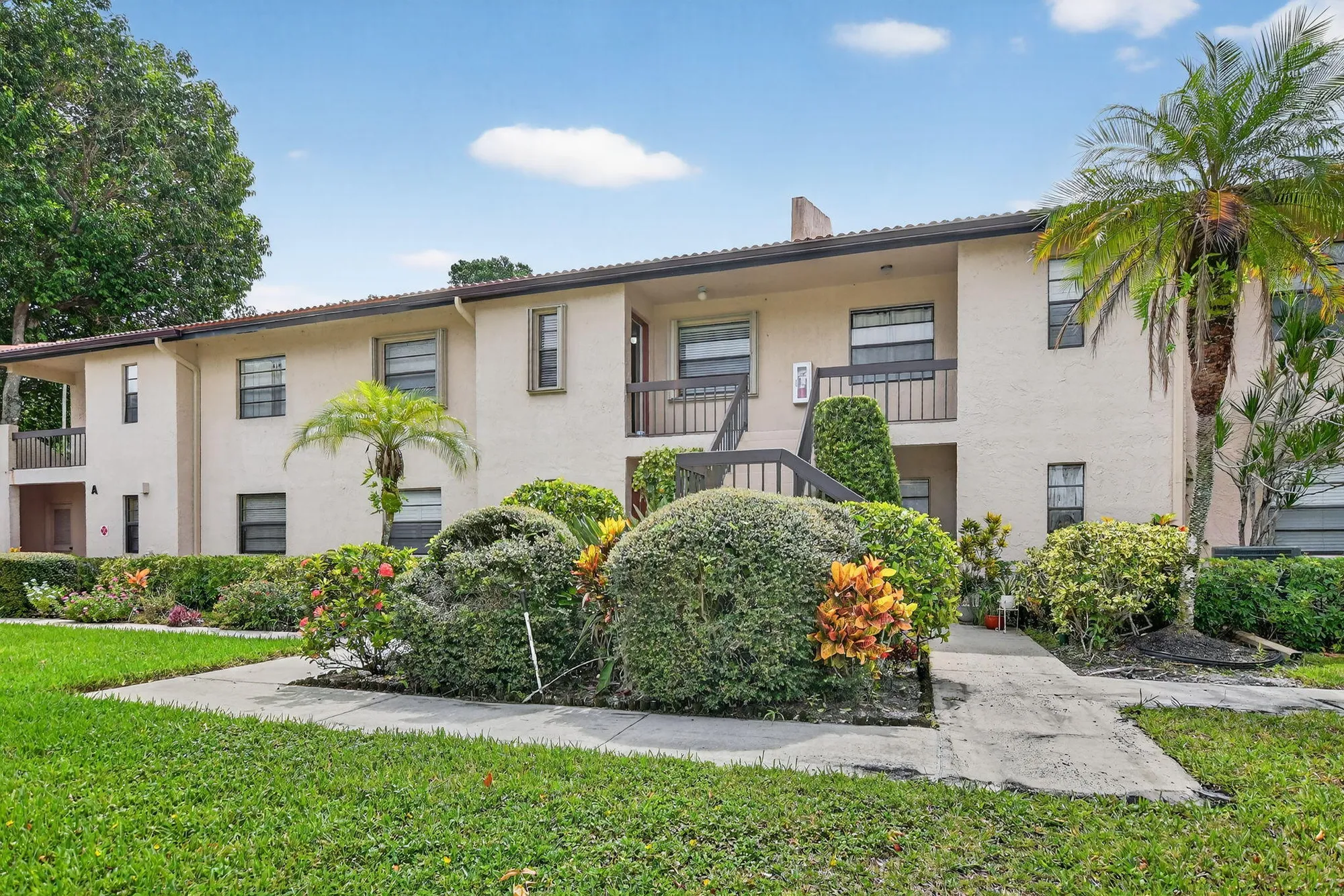 Property Slideshow image 1 of 34 | 9268 vista del lago apt 26d, Boca Raton, FL, 33428