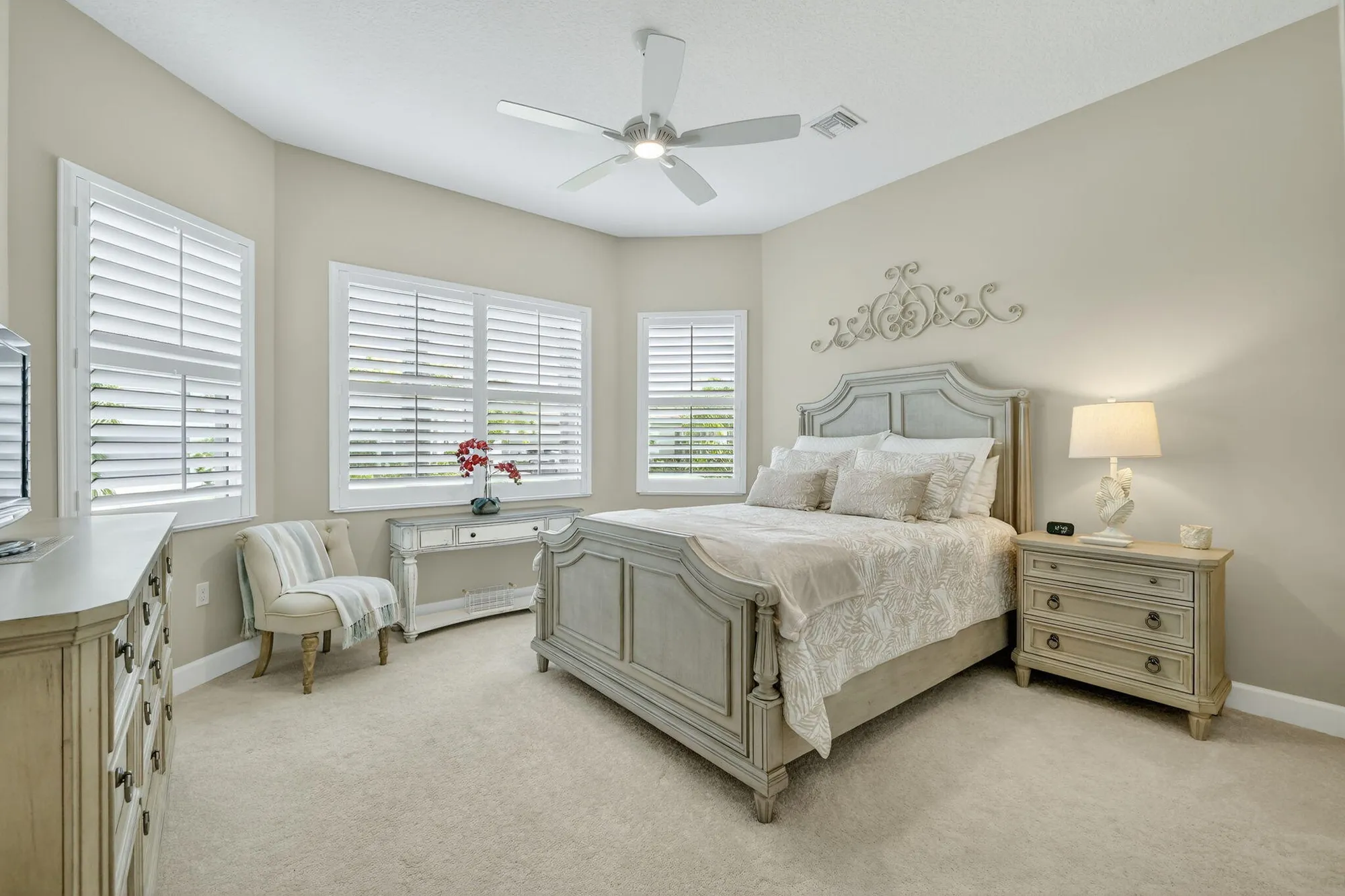 Property Slideshow image 34 of 111 | 11936 sw marigold lakes dr, Port Saint Lucie, FL, 34987