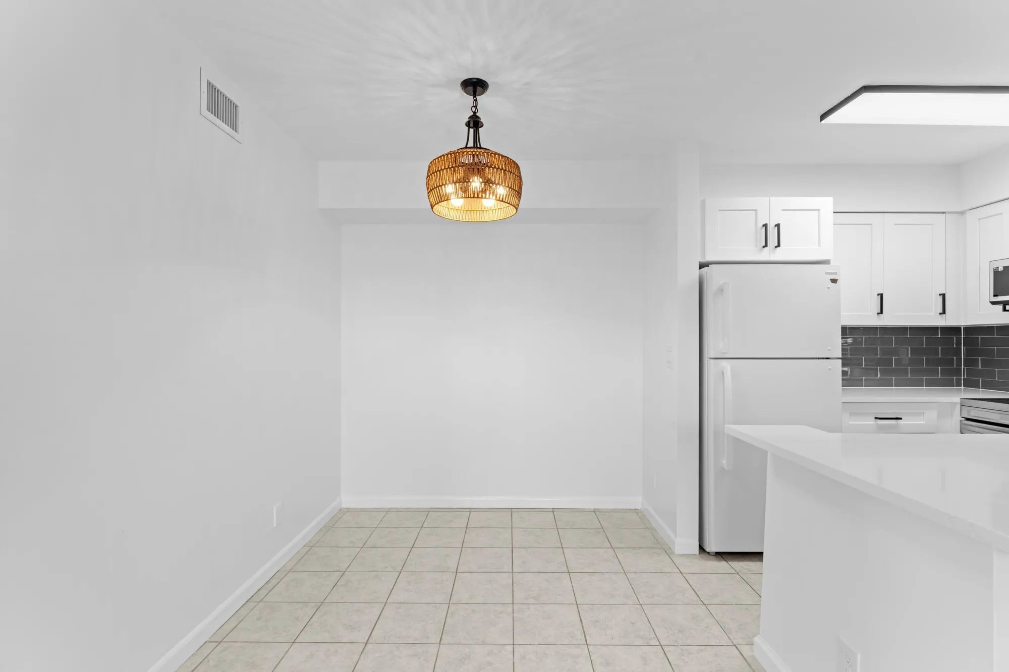 Property Slideshow image 6 of 32 | 4695 lucerne lakes blvd 103, Lake Worth, FL, 33467