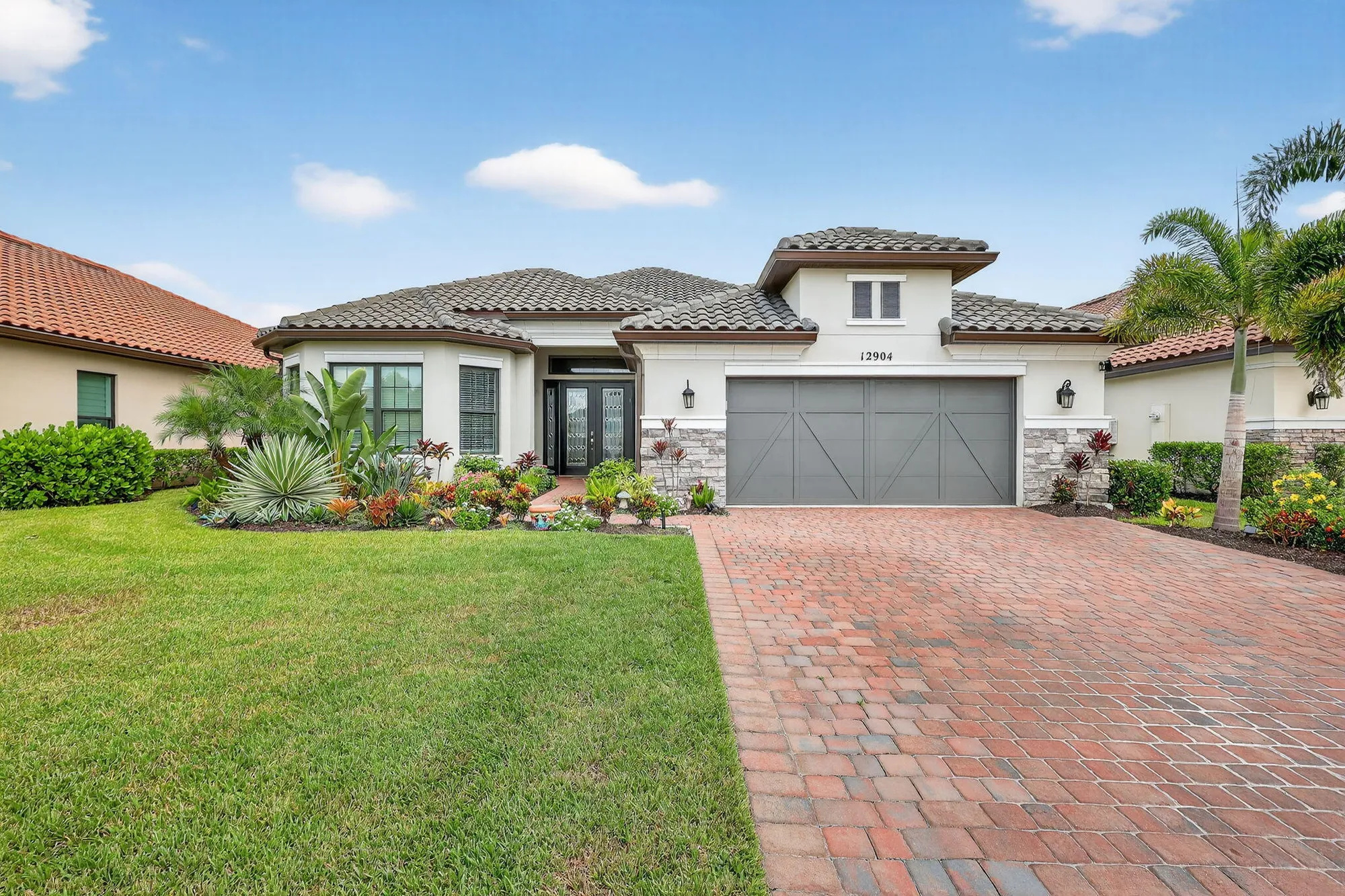 Property Slideshow image 2 of 69 | 12904 sw barelli ct, Port Saint Lucie, FL, 34987