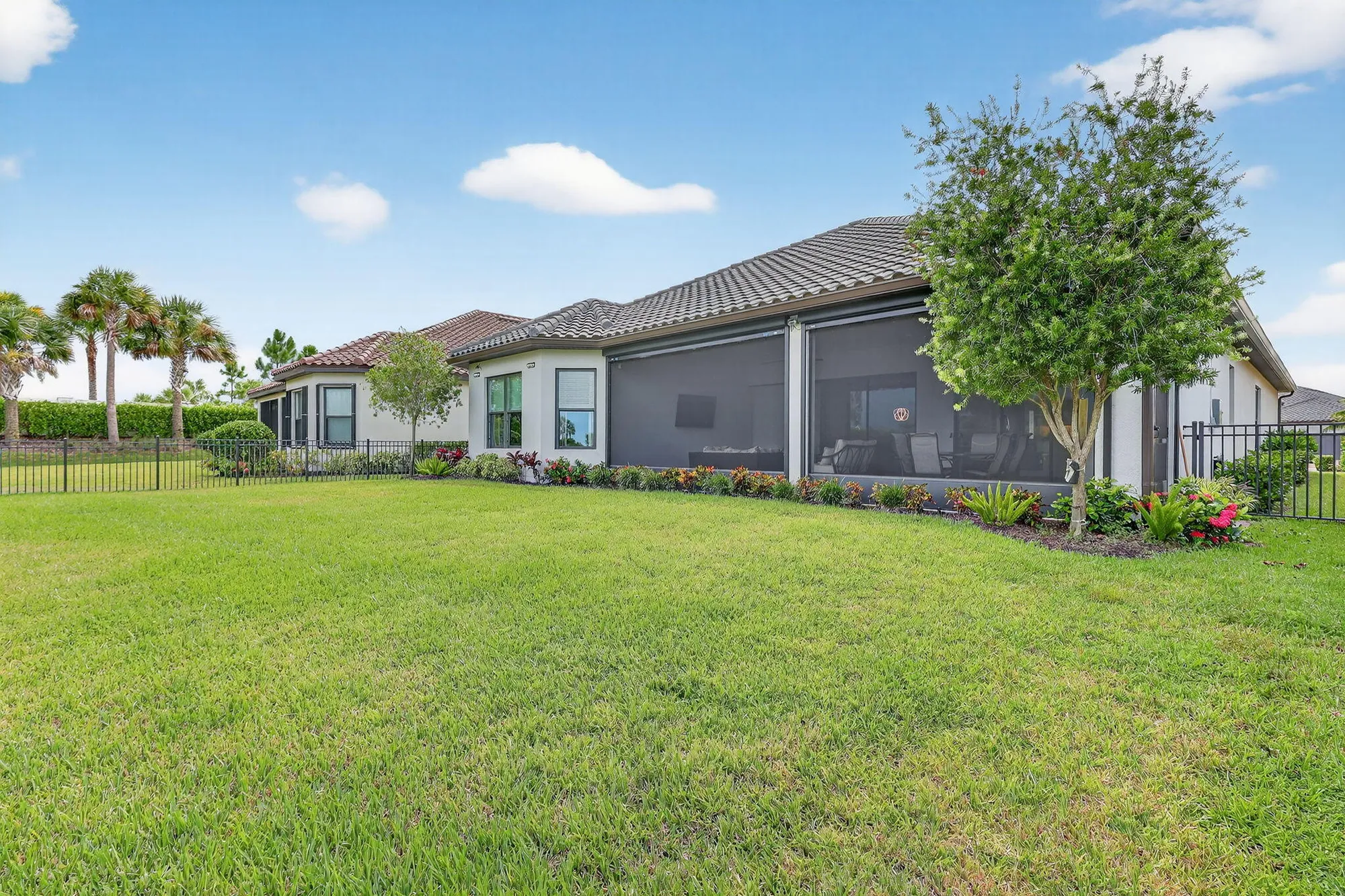 Property Slideshow image 3 of 69 | 12904 sw barelli ct, Port Saint Lucie, FL, 34987