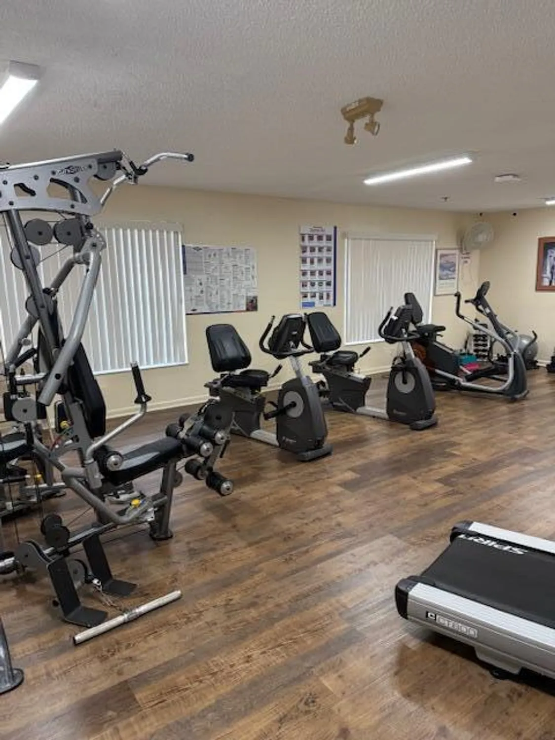 Property Slideshow image 19 of 23 | 8025 whispering palm dr, Boca Raton, FL, 33496