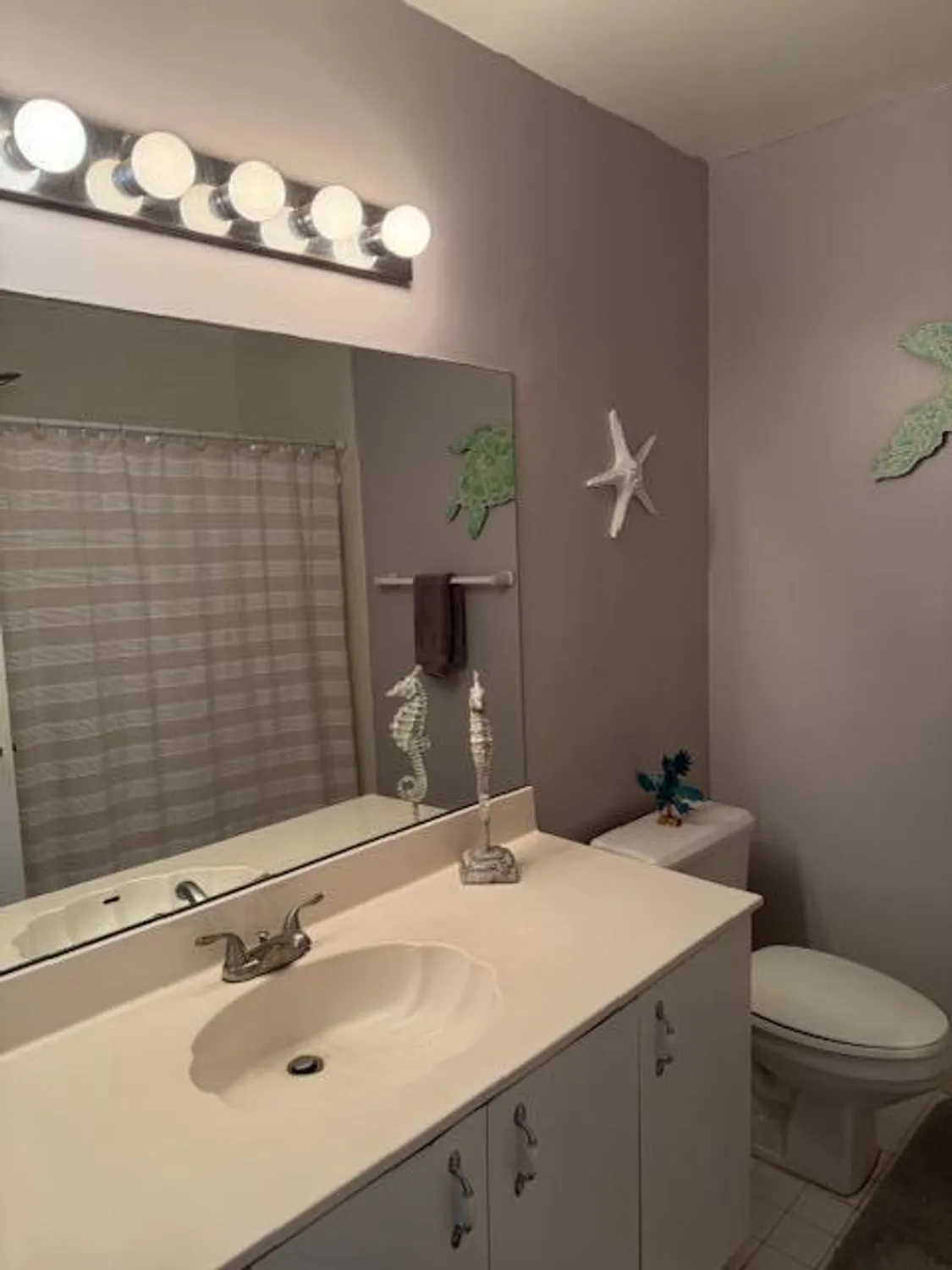 Property Slideshow image 14 of 23 | 8025 whispering palm dr, Boca Raton, FL, 33496