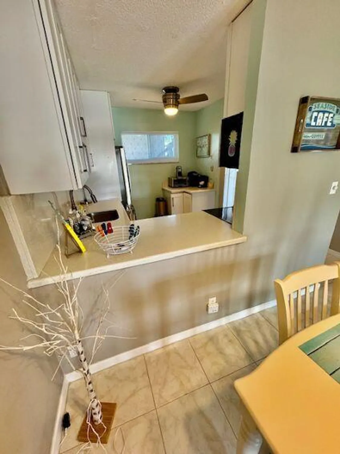Property Slideshow image 17 of 45 | 2615 garden dr s apt 101, Lake Worth, FL, 33461