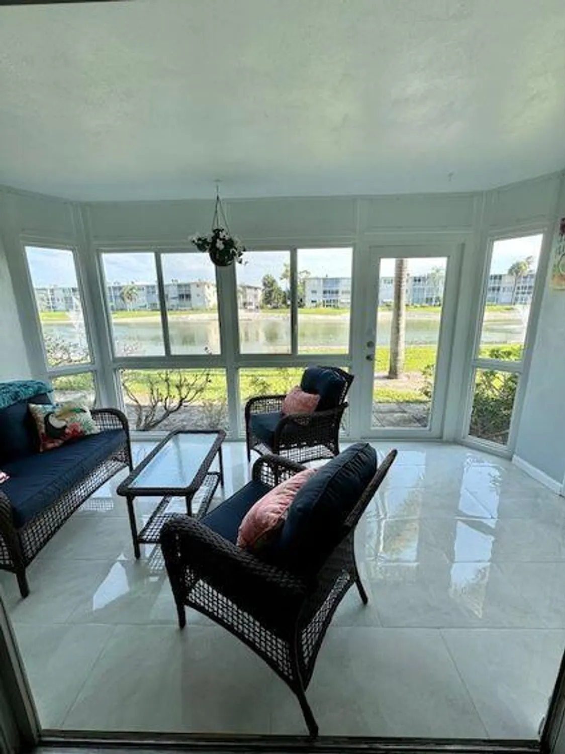 Property Slideshow image 31 of 45 | 2615 garden dr s apt 101, Lake Worth, FL, 33461