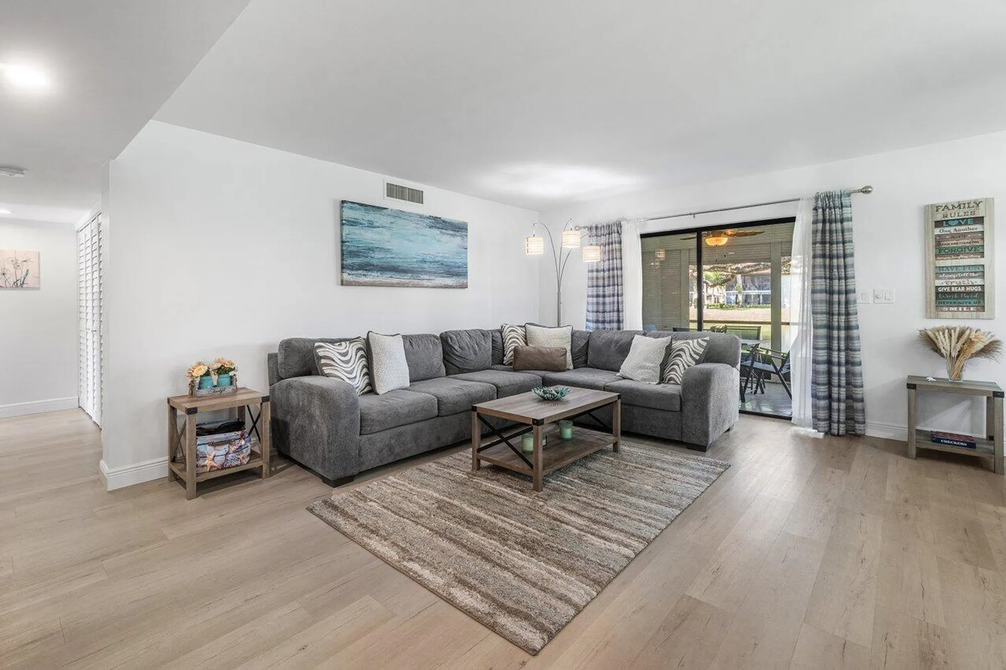 Property Slideshow image 2 of 51 | 10851 palm lake ave apt 102, Boynton Beach, FL, 33437