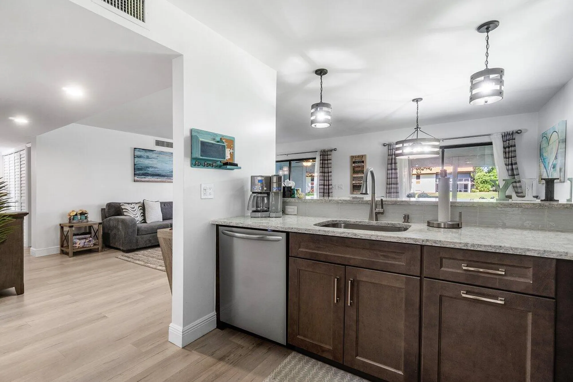 Property Slideshow image 13 of 51 | 10851 palm lake ave apt 102, Boynton Beach, FL, 33437