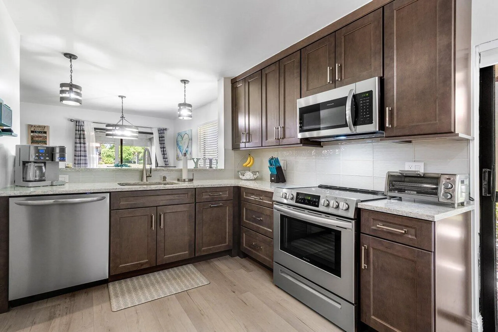 Property Slideshow image 12 of 51 | 10851 palm lake ave apt 102, Boynton Beach, FL, 33437