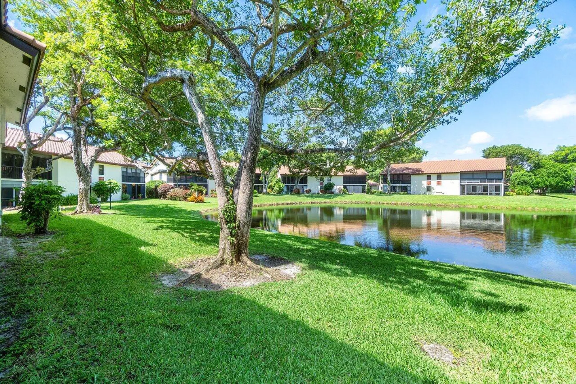 Property Slideshow image 36 of 51 | 10851 palm lake ave apt 102, Boynton Beach, FL, 33437