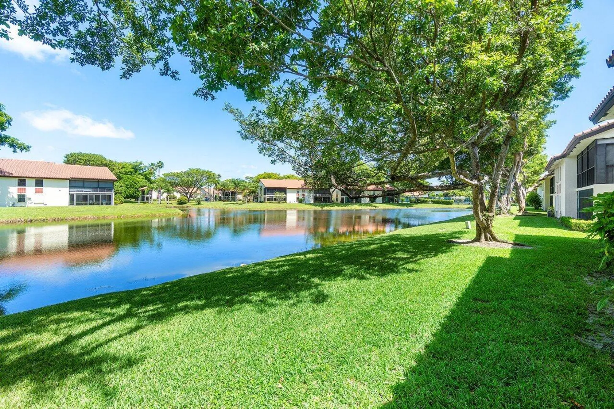 Property Slideshow image 37 of 51 | 10851 palm lake ave apt 102, Boynton Beach, FL, 33437