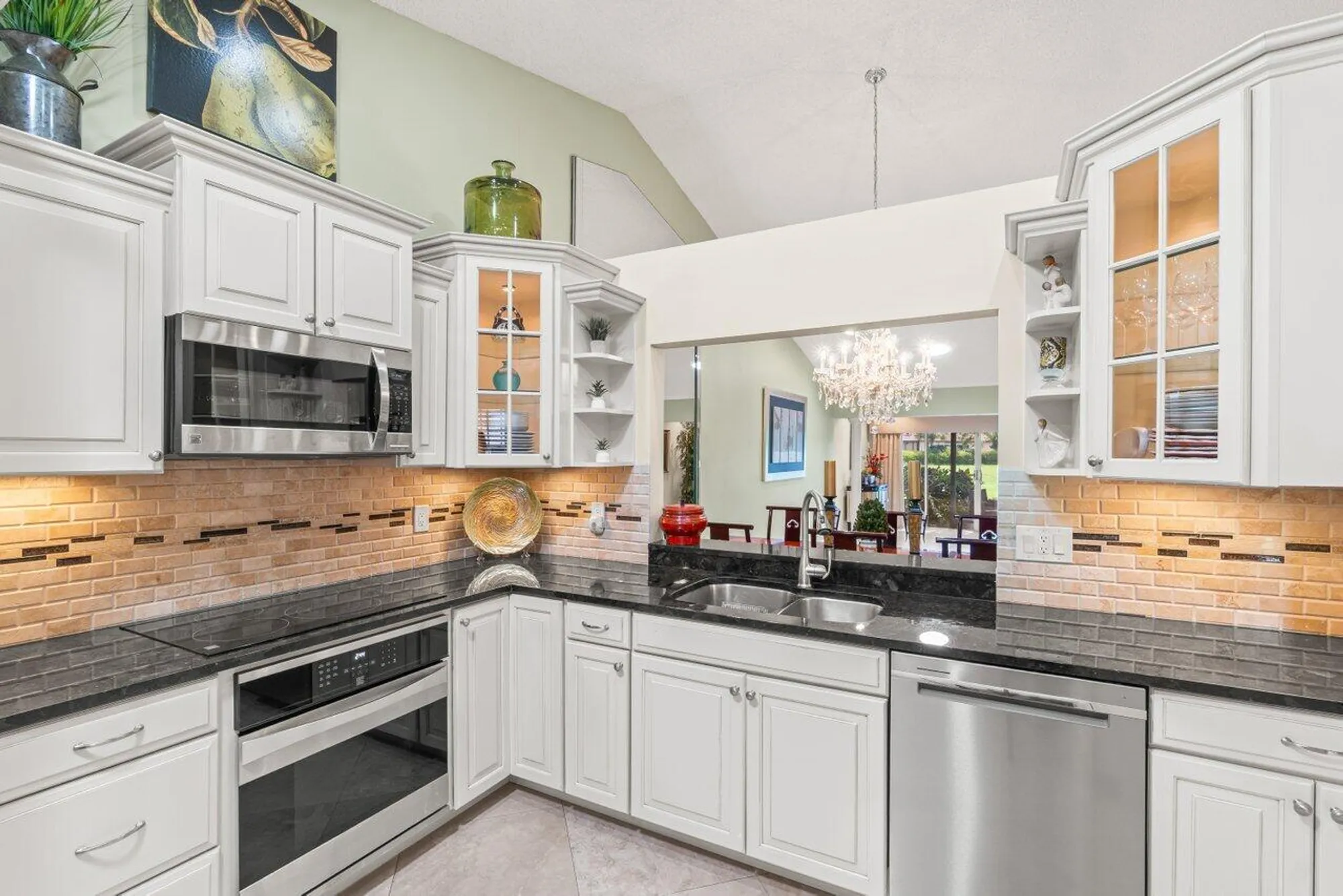 Property Slideshow image 13 of 29 | 7790 coral lake dr, Delray Beach, FL, 33446