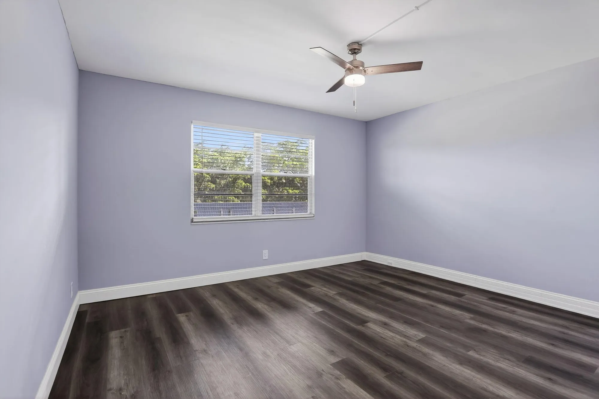 Property Slideshow image 14 of 20 | 3001 portofino isle g3, Coconut Creek, FL, 33066