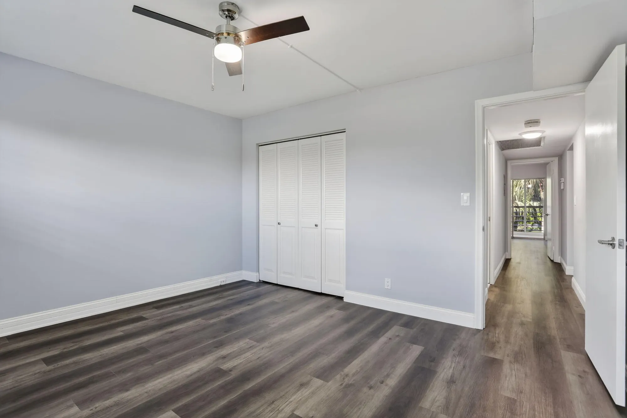 Property Slideshow image 15 of 20 | 3001 portofino isle g3, Coconut Creek, FL, 33066