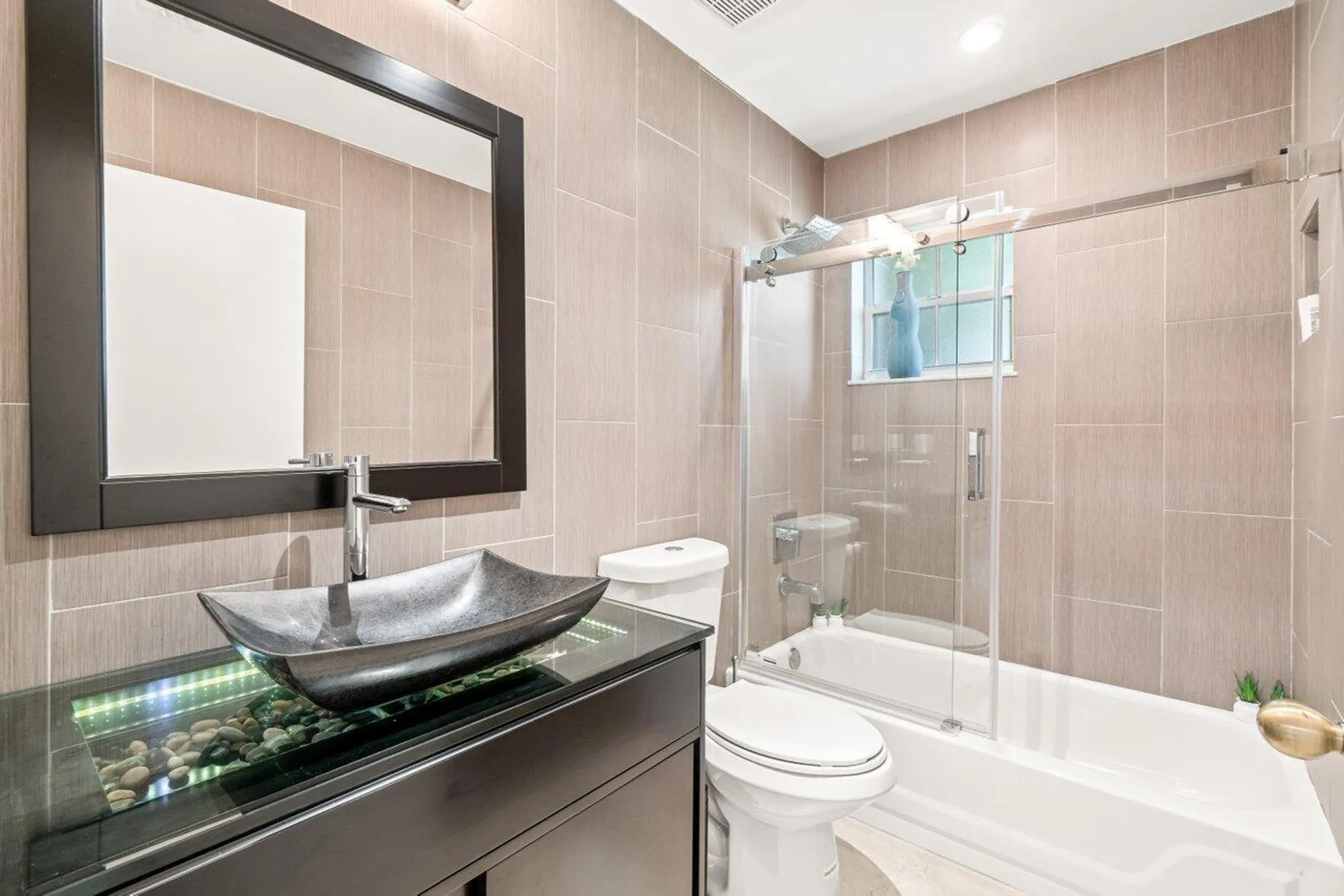 Property Slideshow image 25 of 29 | 7790 coral lake dr, Delray Beach, FL, 33446