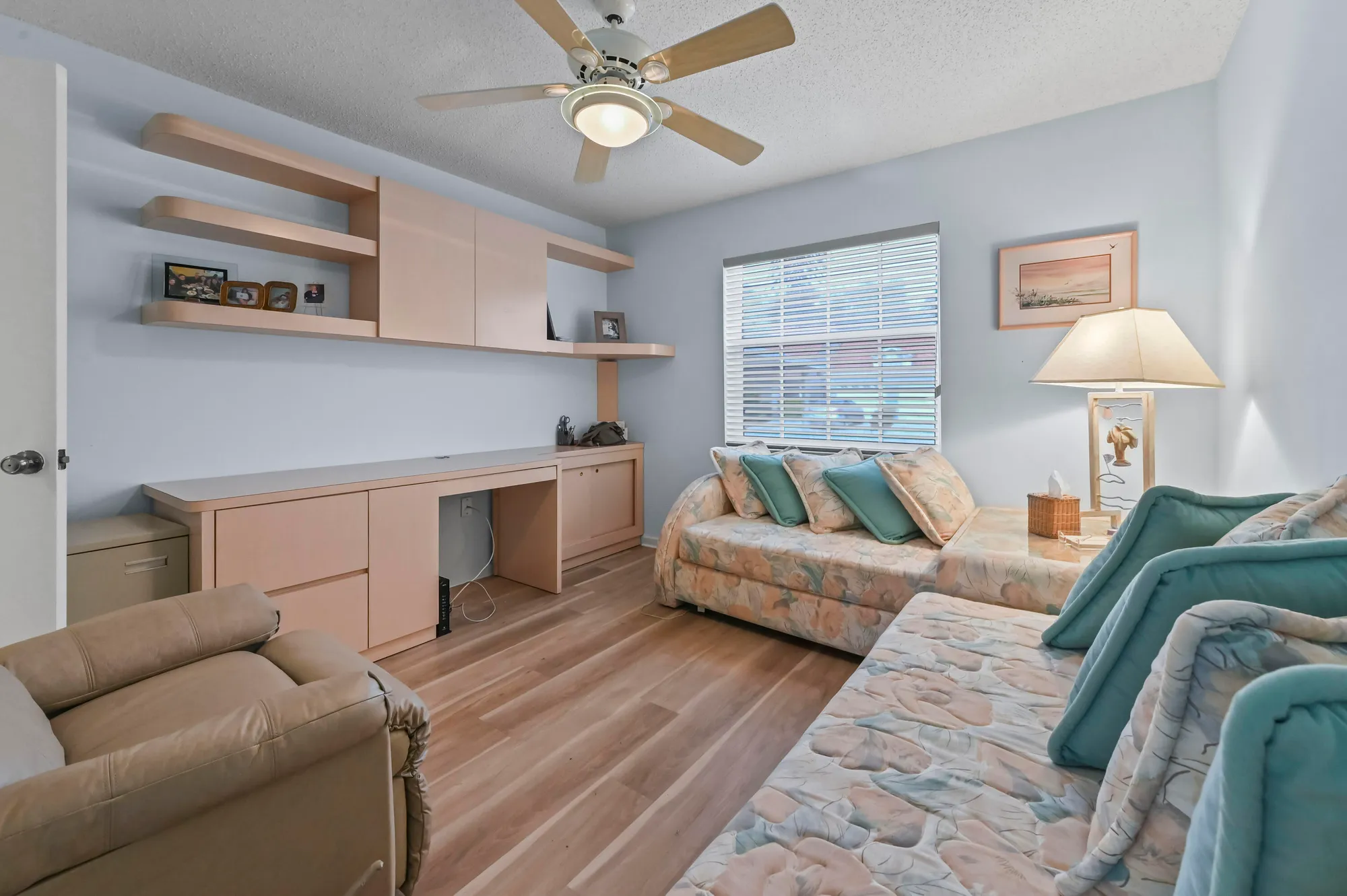 Property Slideshow image 18 of 31 | 9975 seacrest cir 102, Boynton Beach, FL, 33437