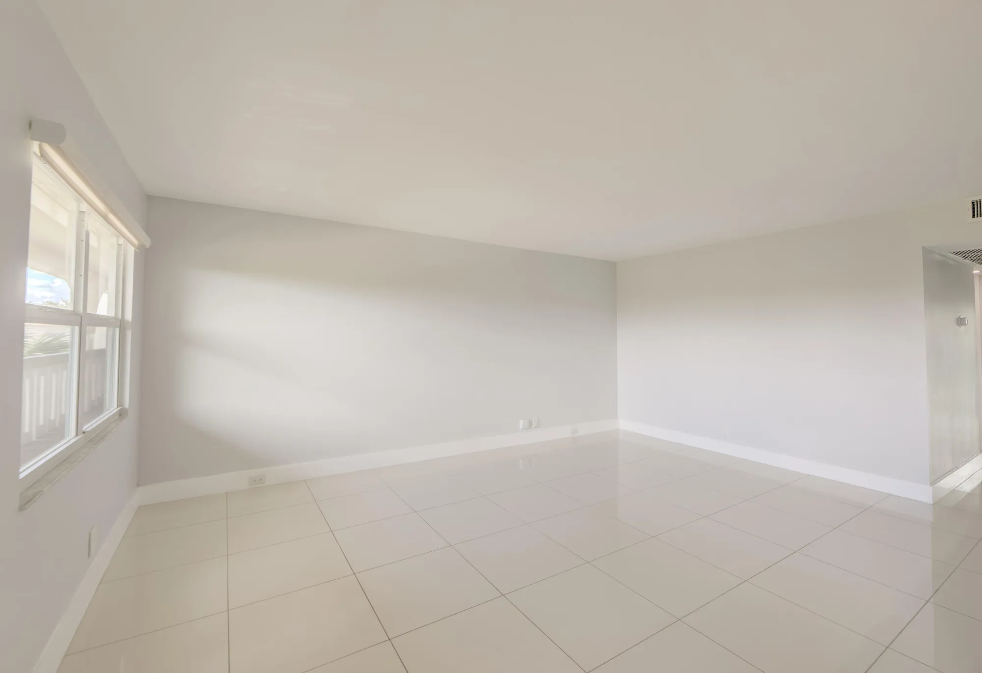 Property Slideshow image 21 of 44 | 1902 bermuda cir j4, Coconut Creek, FL, 33066