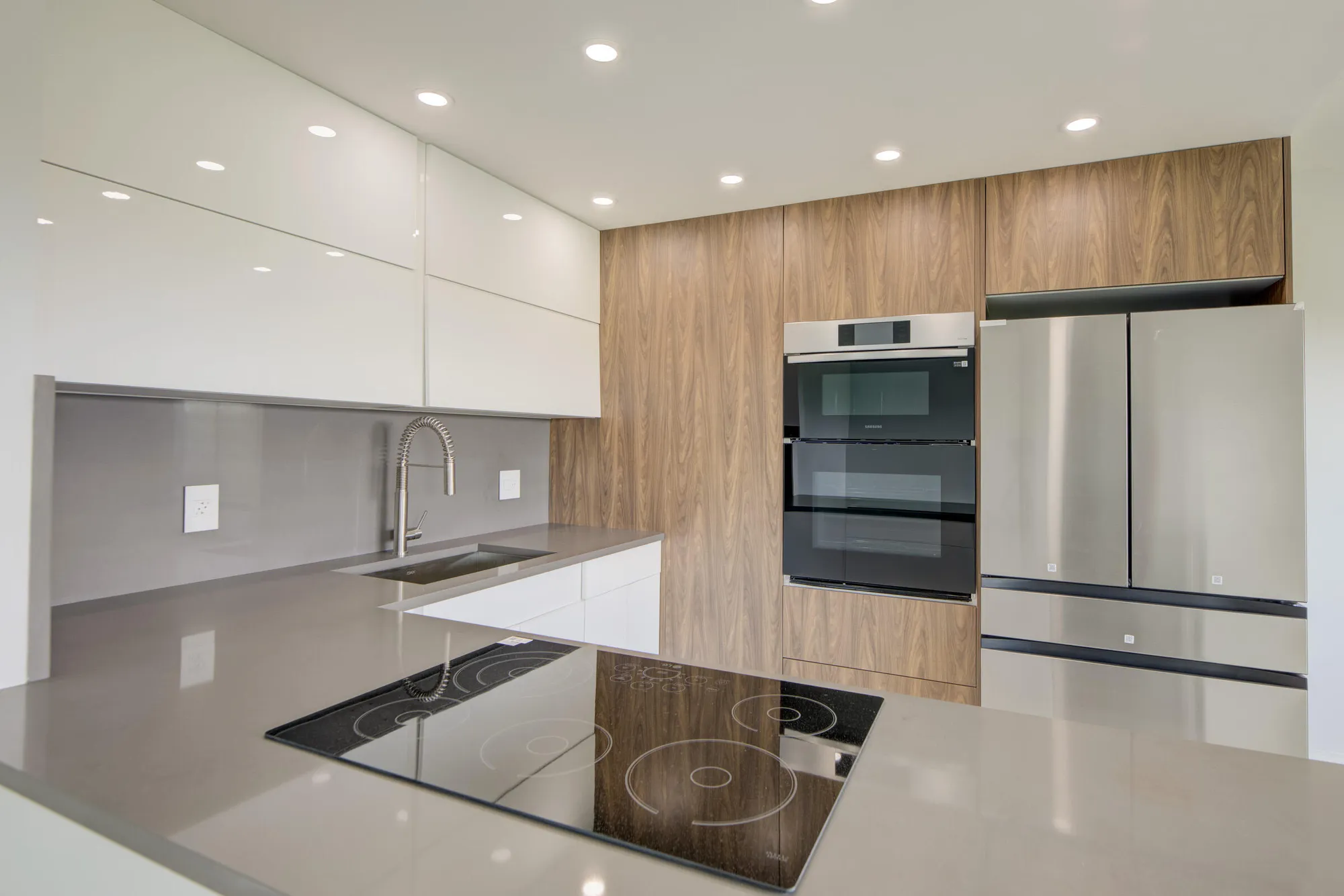 Property Slideshow image 4 of 44 | 1902 bermuda cir j4, Coconut Creek, FL, 33066