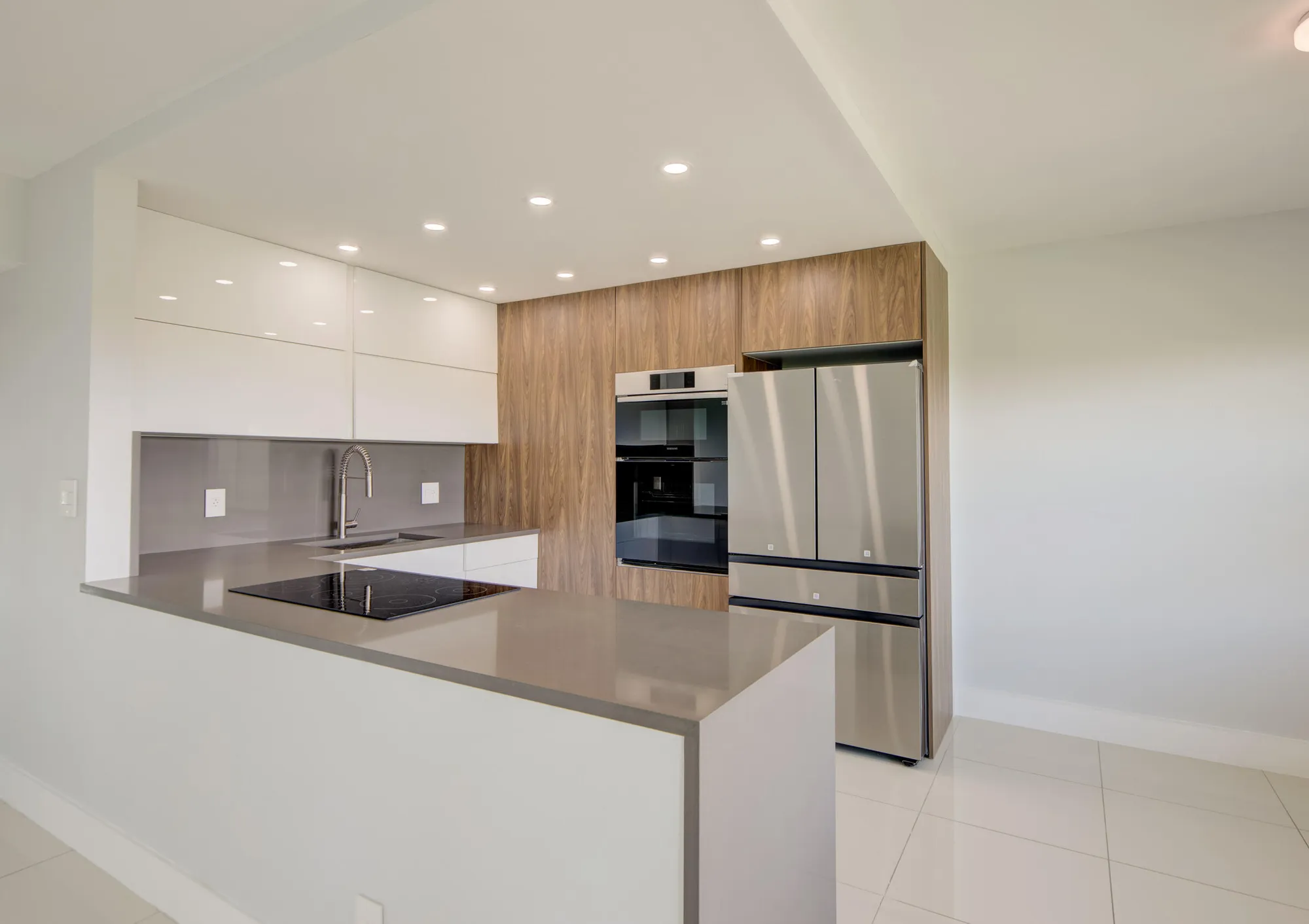 Property Slideshow image 30 of 44 | 1902 bermuda cir j4, Coconut Creek, FL, 33066