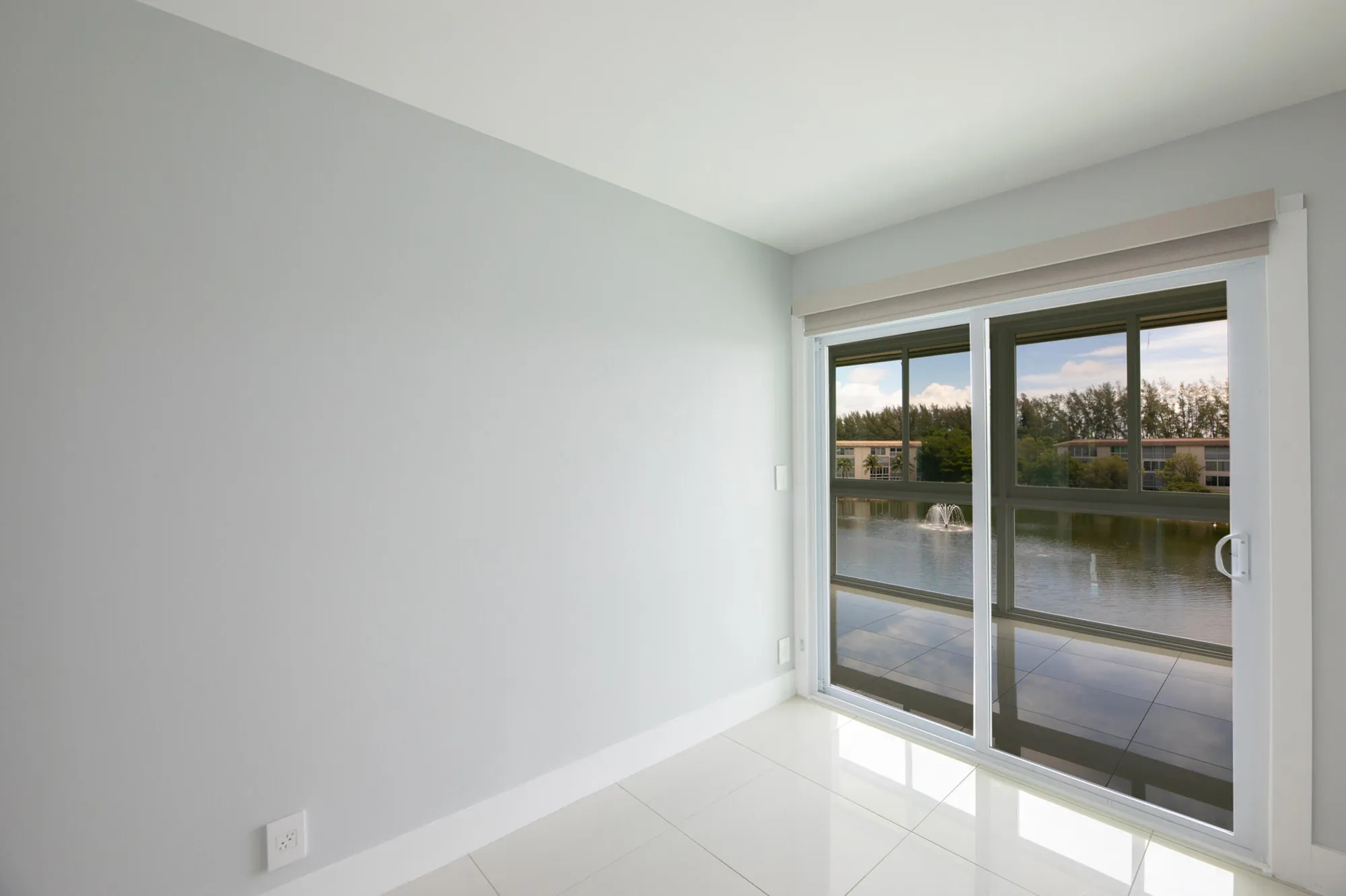 Property Slideshow image 24 of 44 | 1902 bermuda cir j4, Coconut Creek, FL, 33066