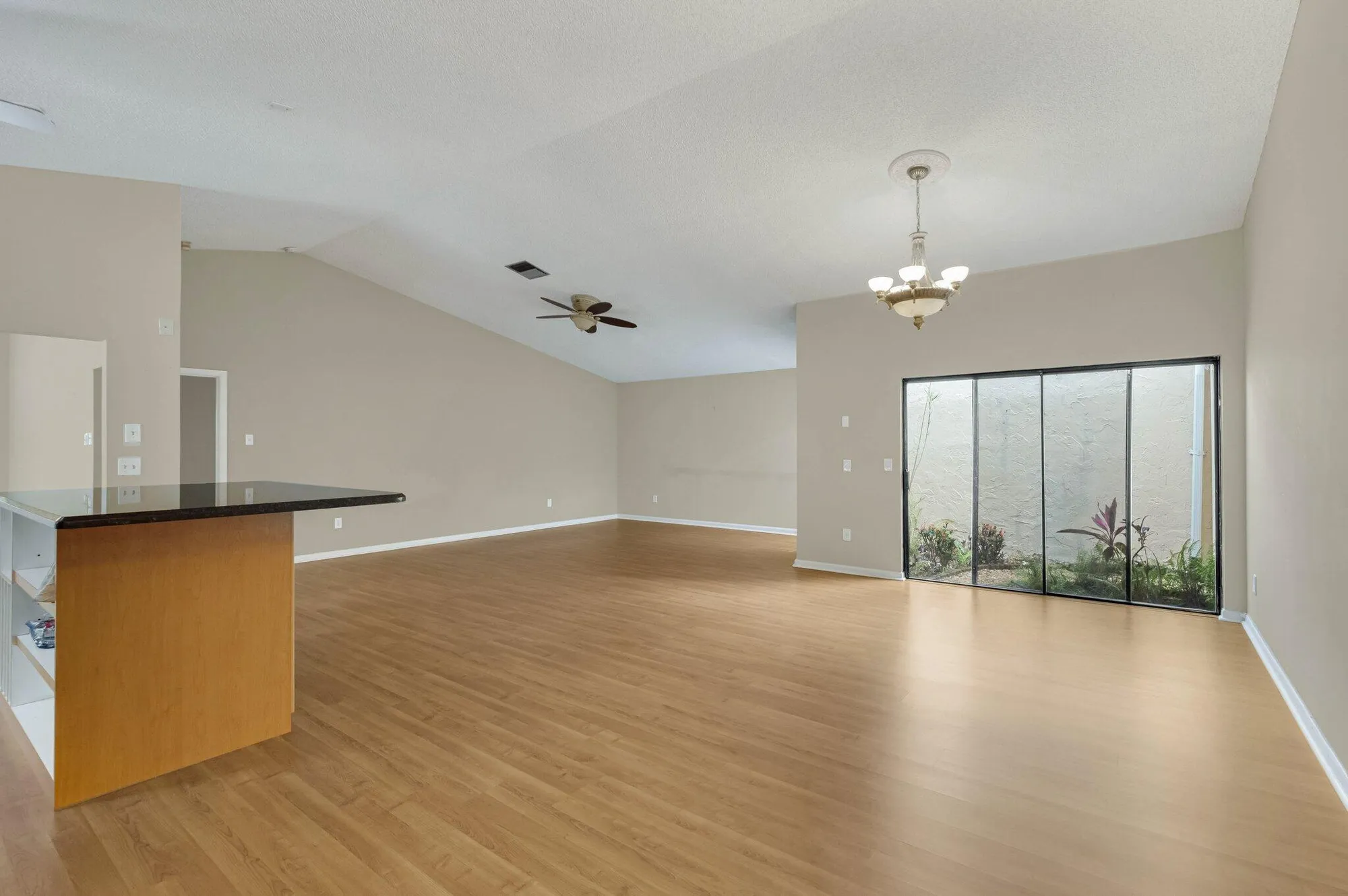 Property Slideshow image 18 of 39 | 3215 nw 12th st, Delray Beach, FL, 33445