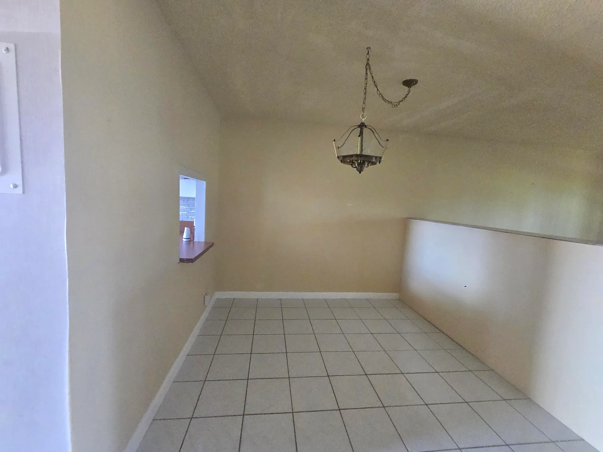 Property Slideshow image 6 of 21 | 102 lake anne dr, West Palm Beach, FL, 33411