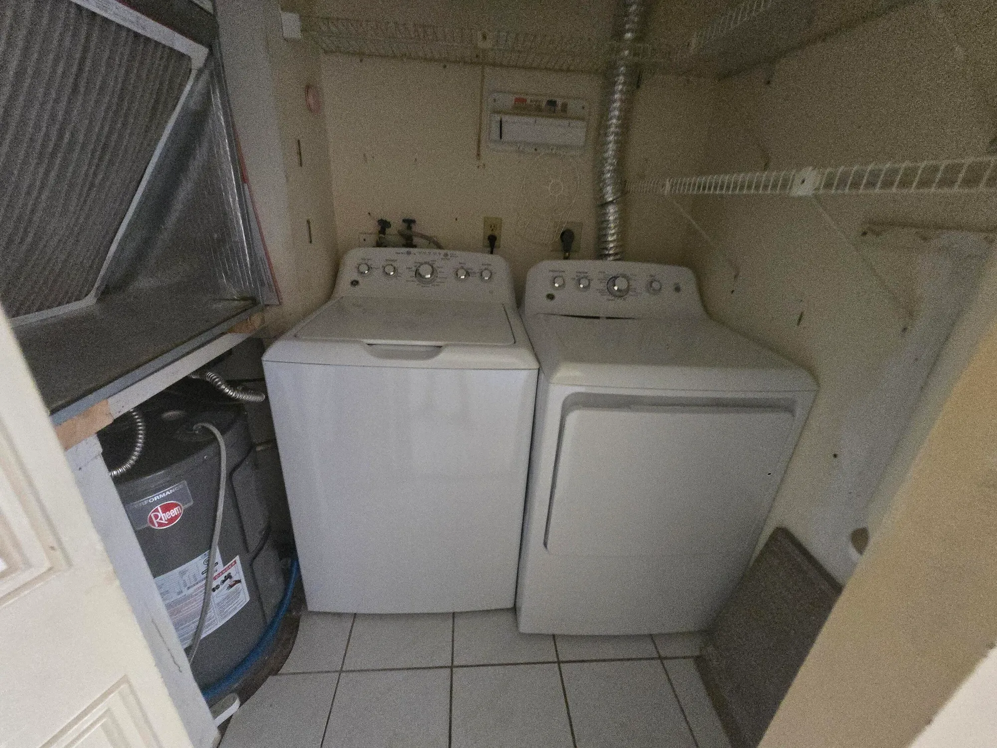 Property Slideshow image 12 of 21 | 102 lake anne dr, West Palm Beach, FL, 33411