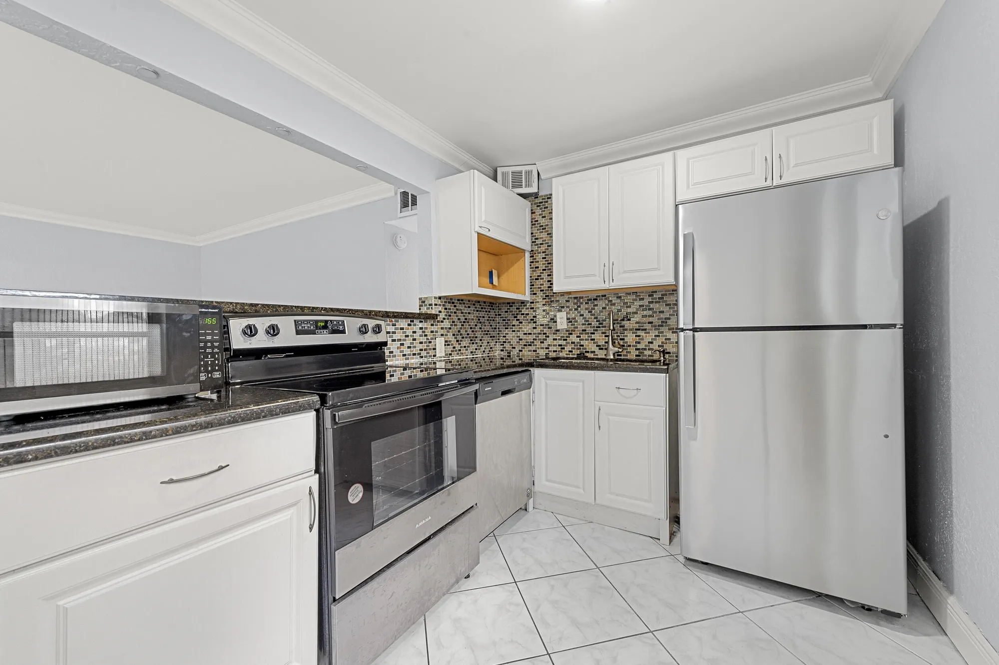 Property Slideshow image 5 of 20 | 339 normandy h, Delray Beach, FL, 33484