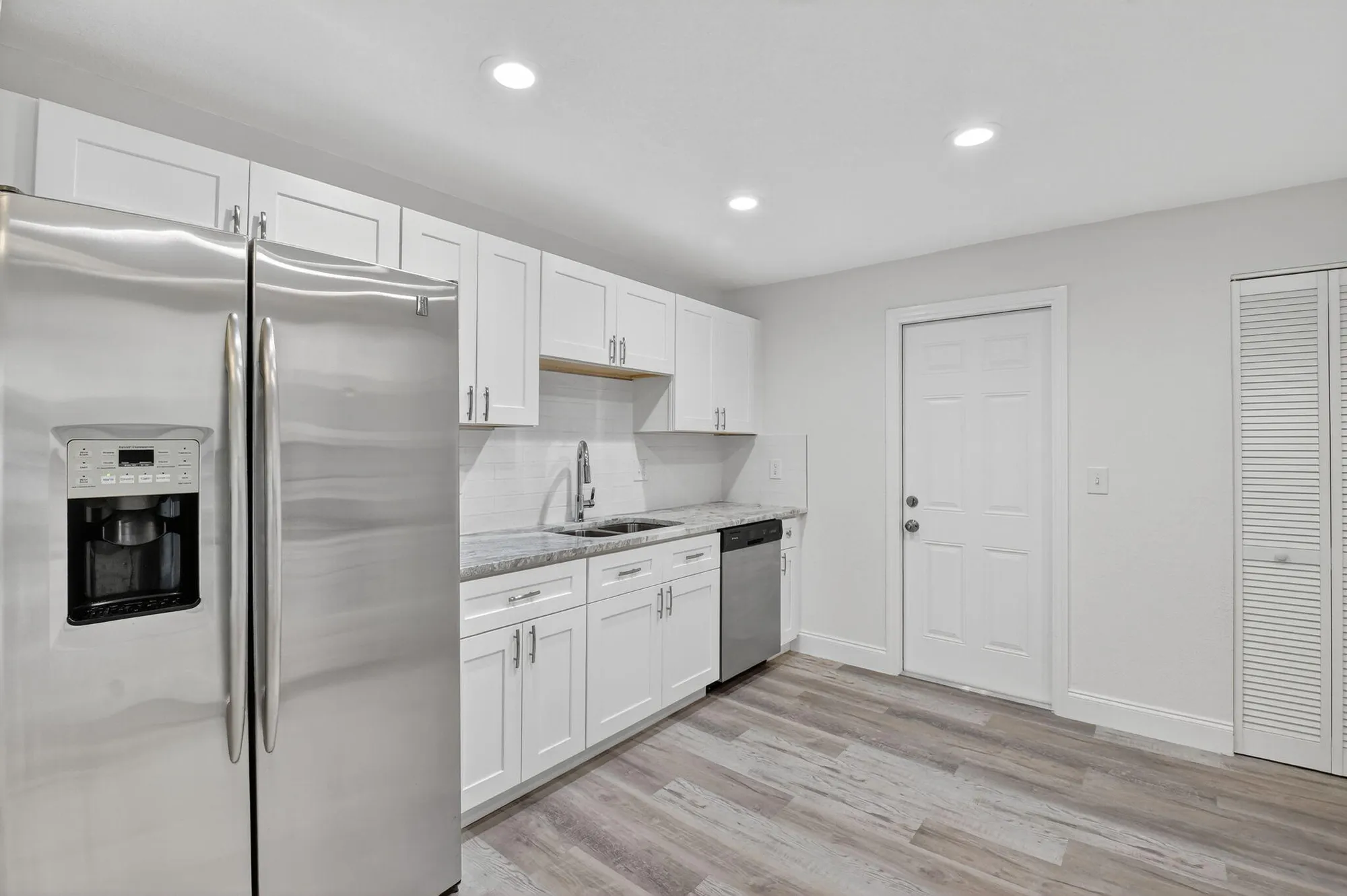 Property Slideshow image 12 of 34 | 6105 dusenburg rd, Delray Beach, FL, 33484