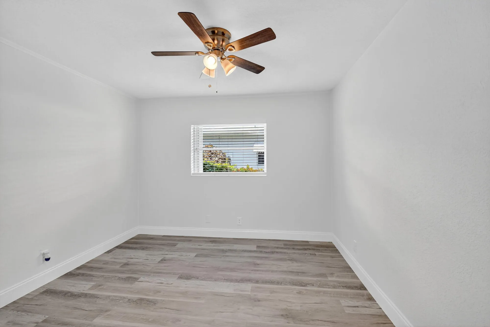 Property Slideshow image 23 of 34 | 6105 dusenburg rd, Delray Beach, FL, 33484