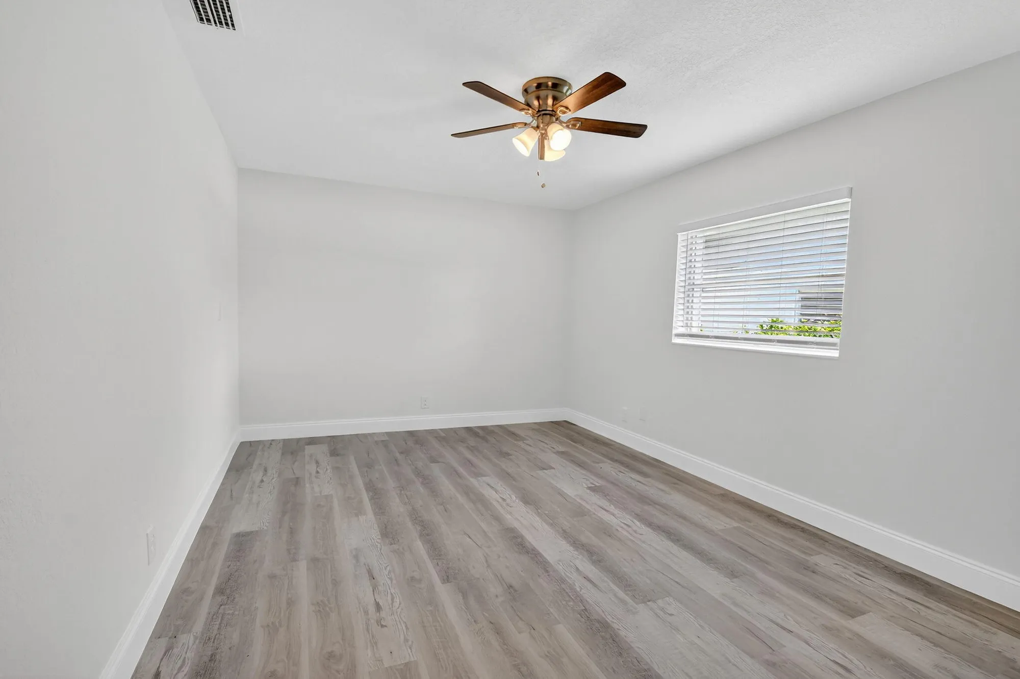 Property Slideshow image 26 of 34 | 6105 dusenburg rd, Delray Beach, FL, 33484