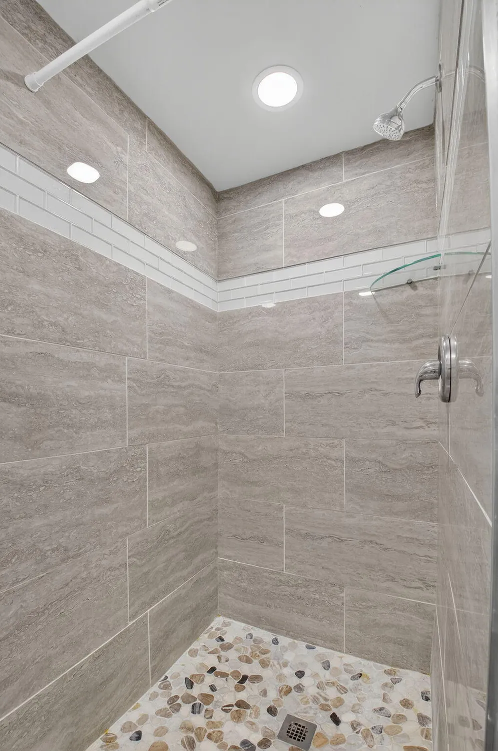Property Slideshow image 15 of 41 | 826 normandy r, Delray Beach, FL, 33484